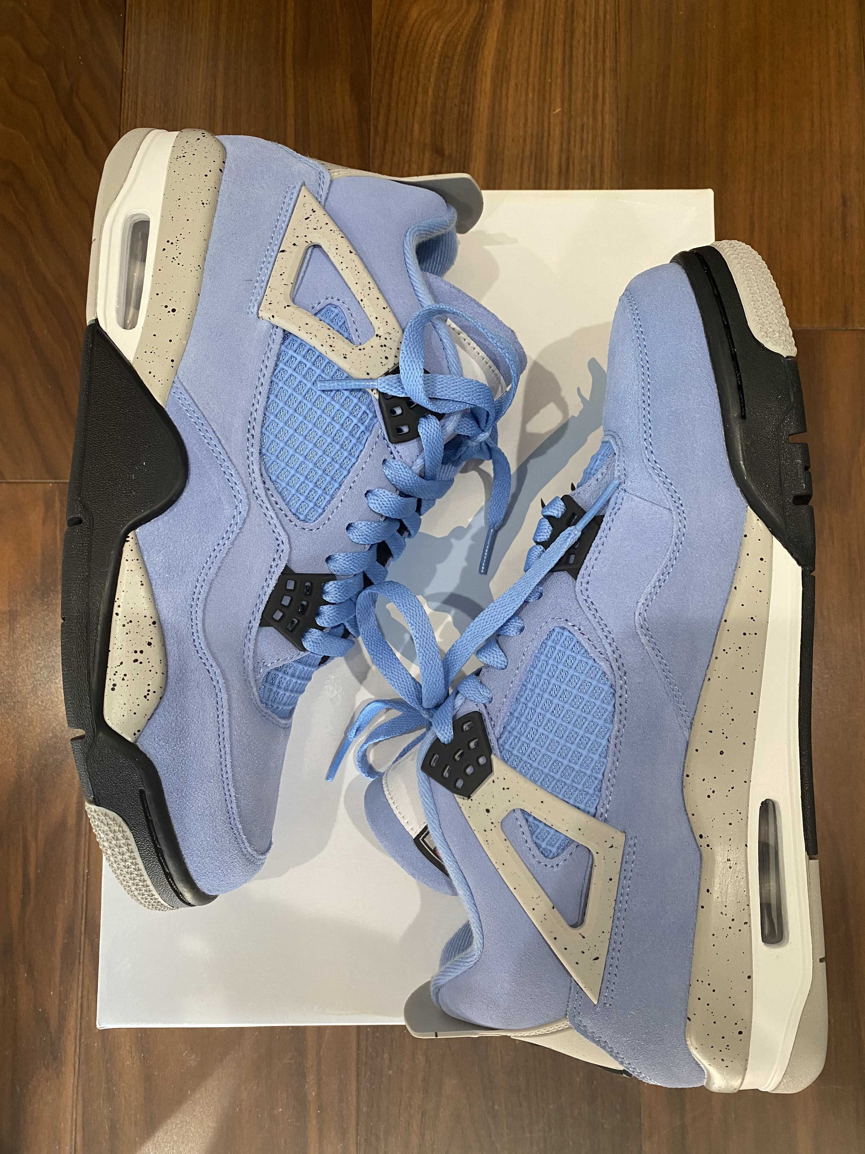 Nike Air Jordan 4 "University Blue"