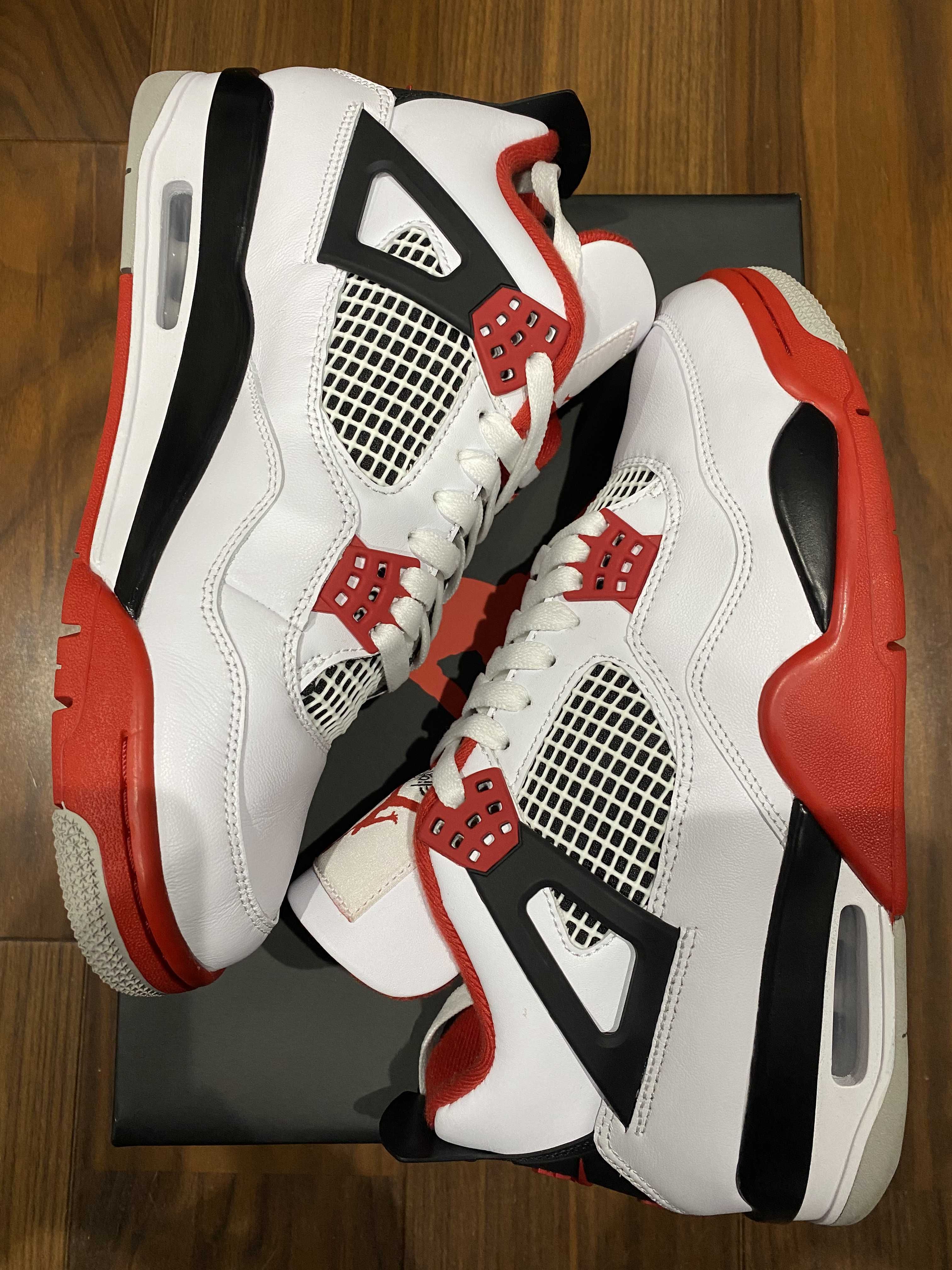 Nike Air Jordan 4 Retro OG "Fire Red" (2020)