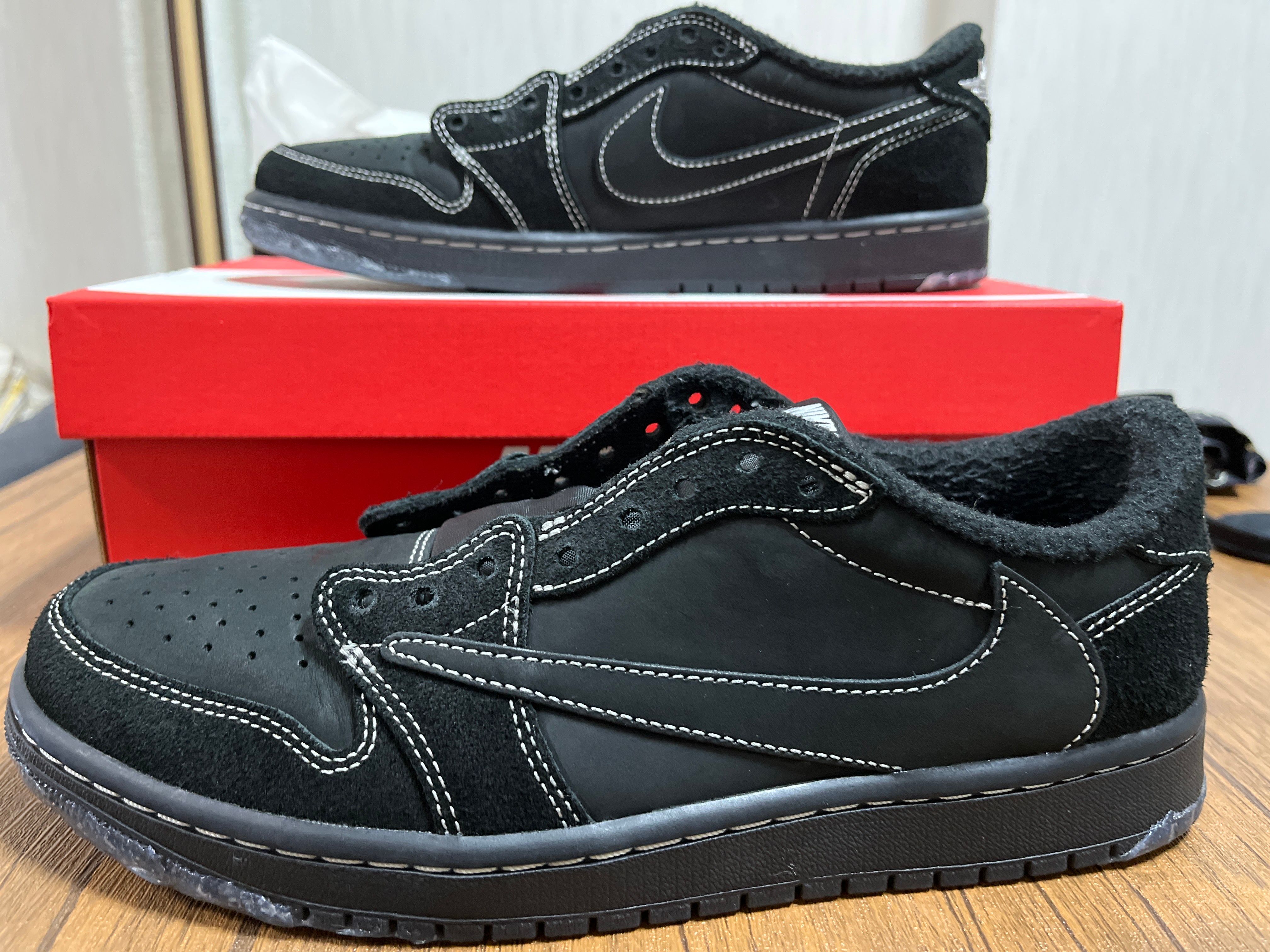 Travis Scott × Nike Air Jordan 1 Low OG SP "Black Phantom"