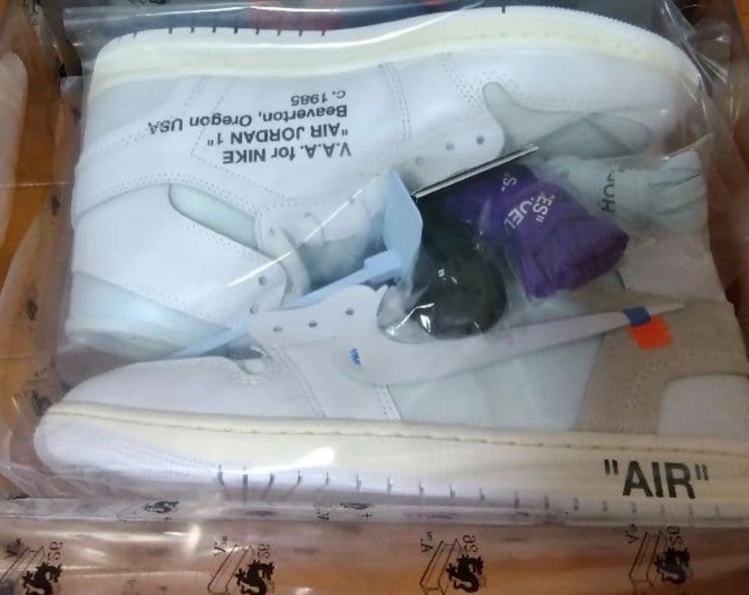 Virgil Abloh Archive (V.A.A.) × Nike Air Jordan 1 Retro High OG "Alaska"