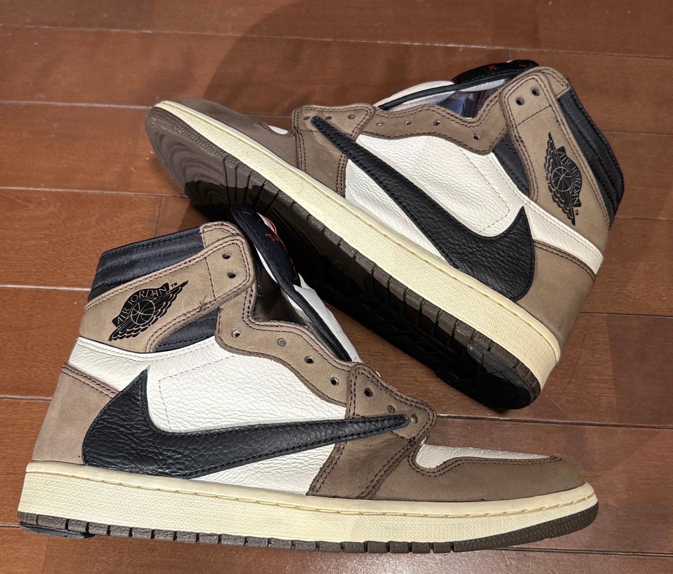Travis Scott × Nike Air Jordan 1 Retro High OG TS SP "Sail/Dark Mocha"
