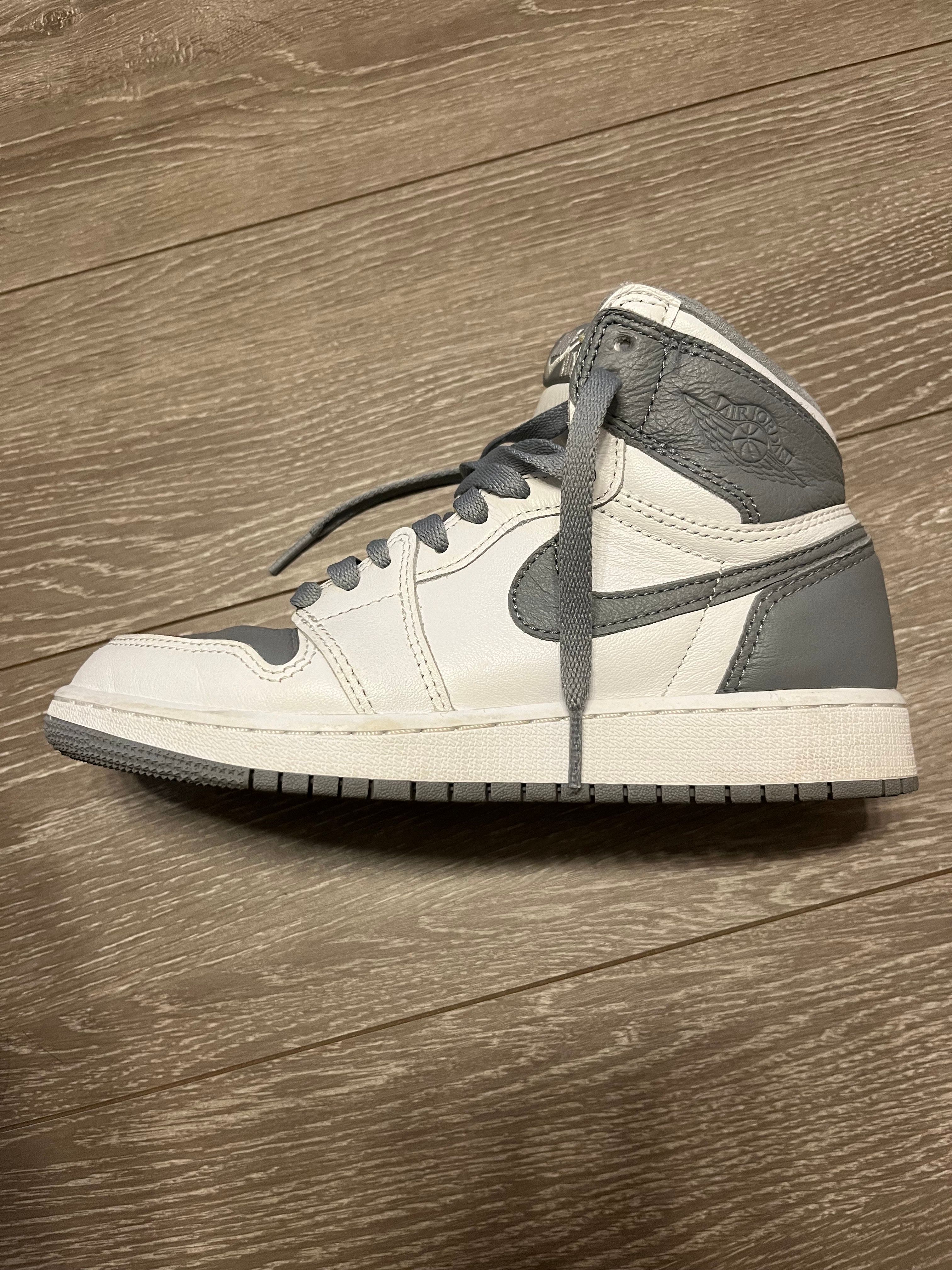 Nike Air Jordan 1 High OG "Stealth"