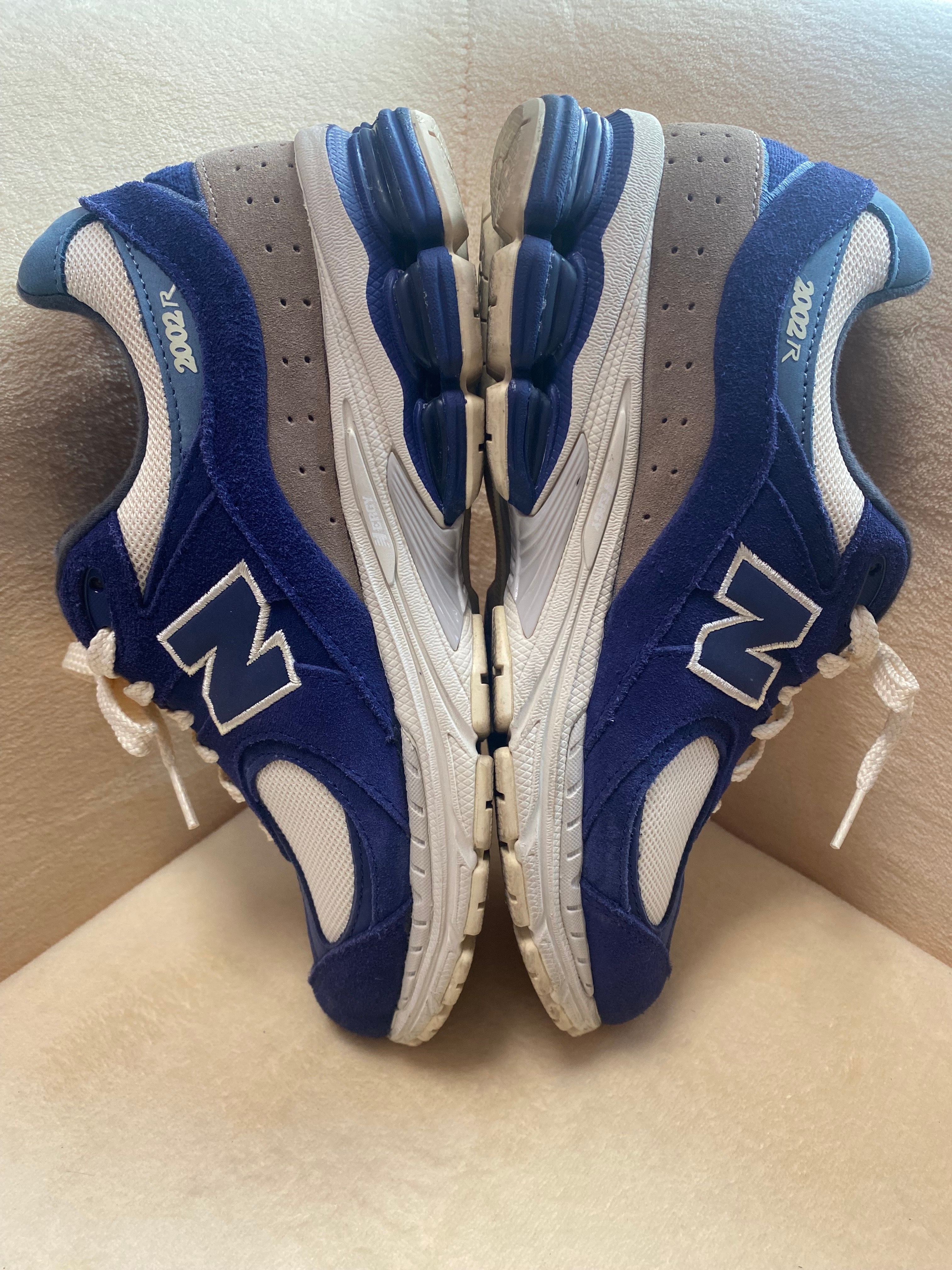 New Balance 2002R "Navy"