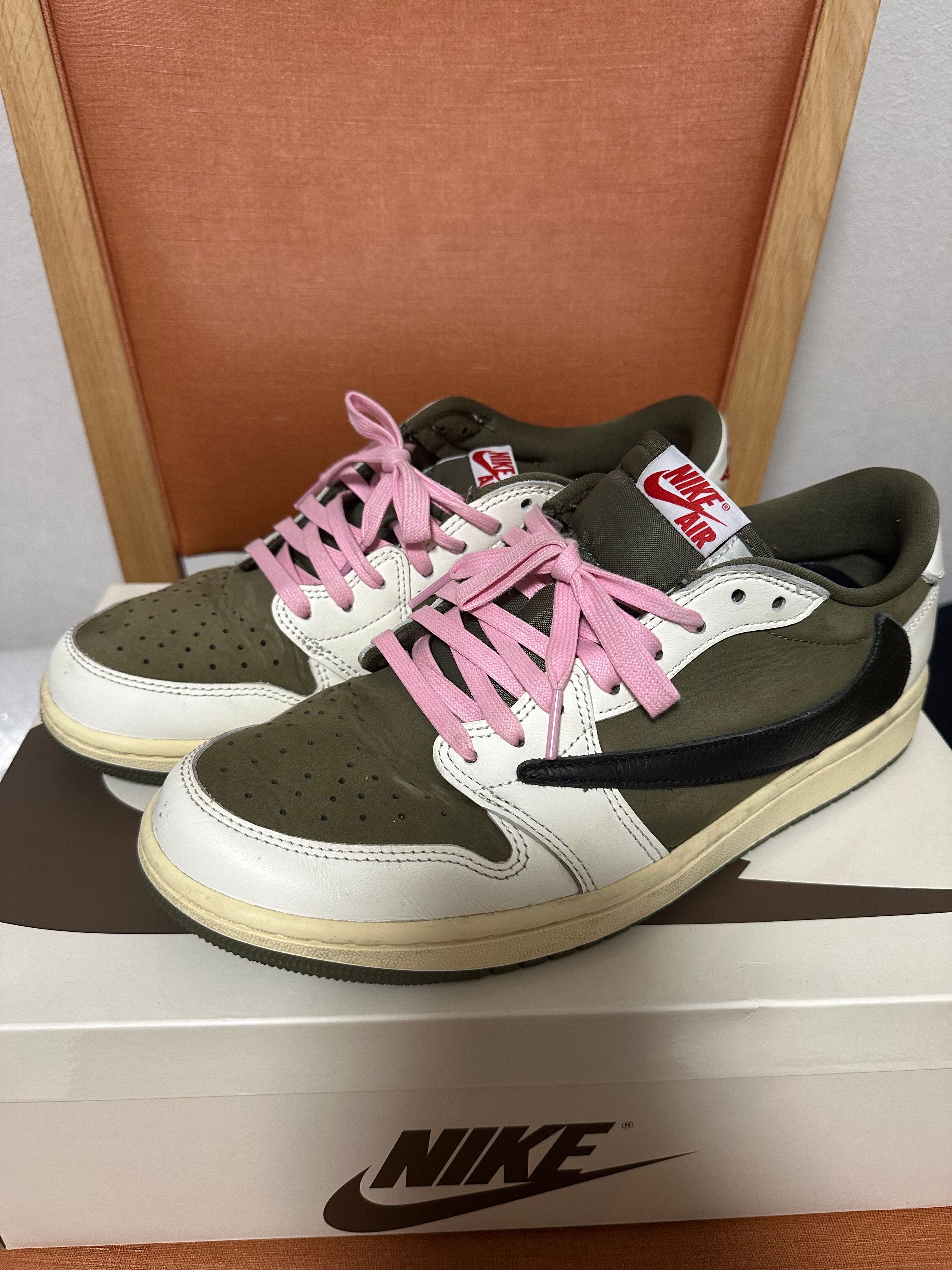 Travis Scott × Nike Air Jordan 1 Low OG SP "Reverse Olive"