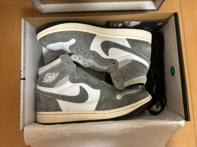 Nike Air Jordan 1 Retro High OG "Black and Smoke Grey"