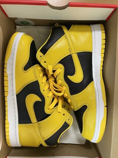 Nike Dunk High "Black/Varsity Maize"