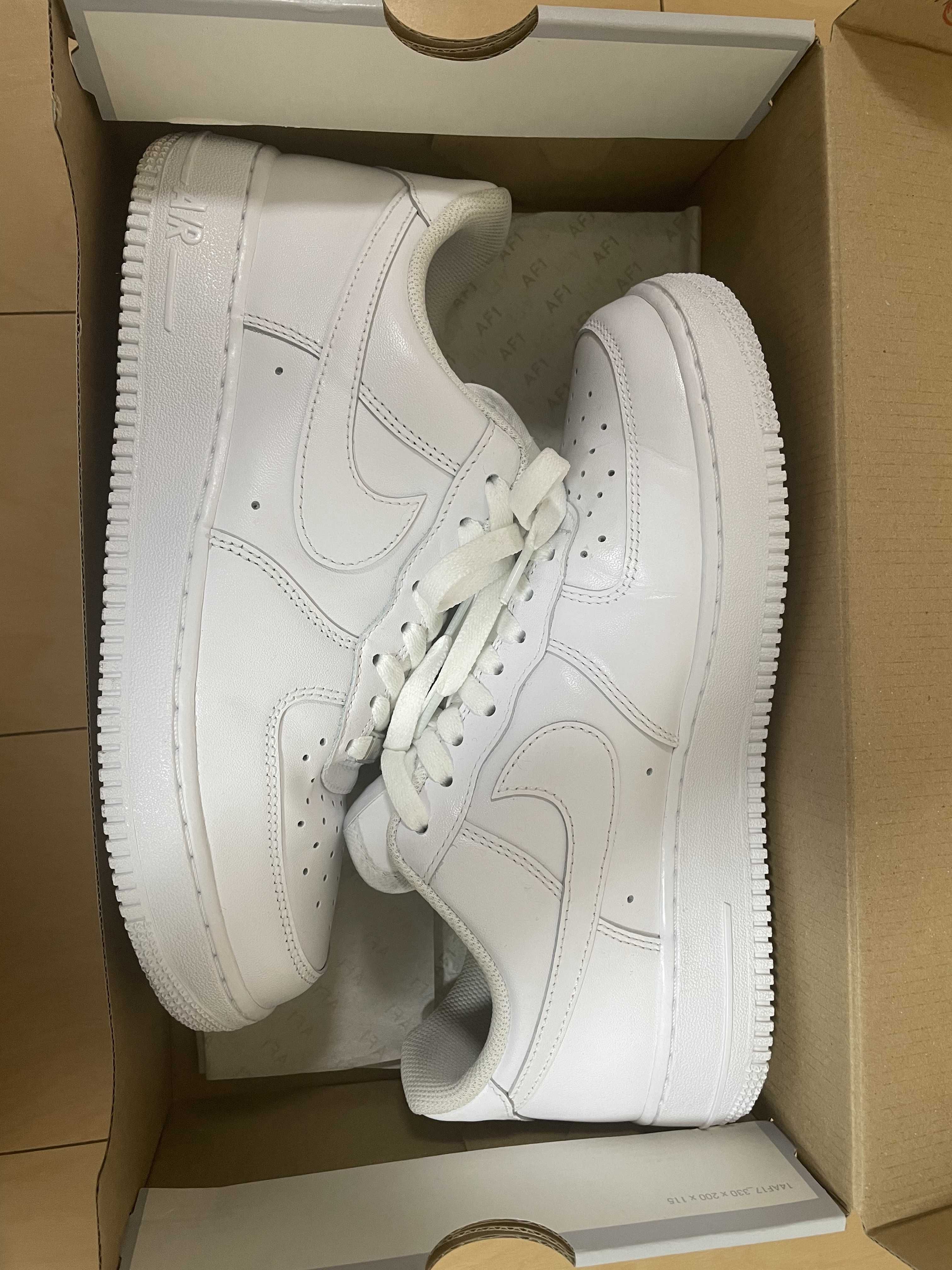 Nike Air Force 1 Low '07 "White/White"