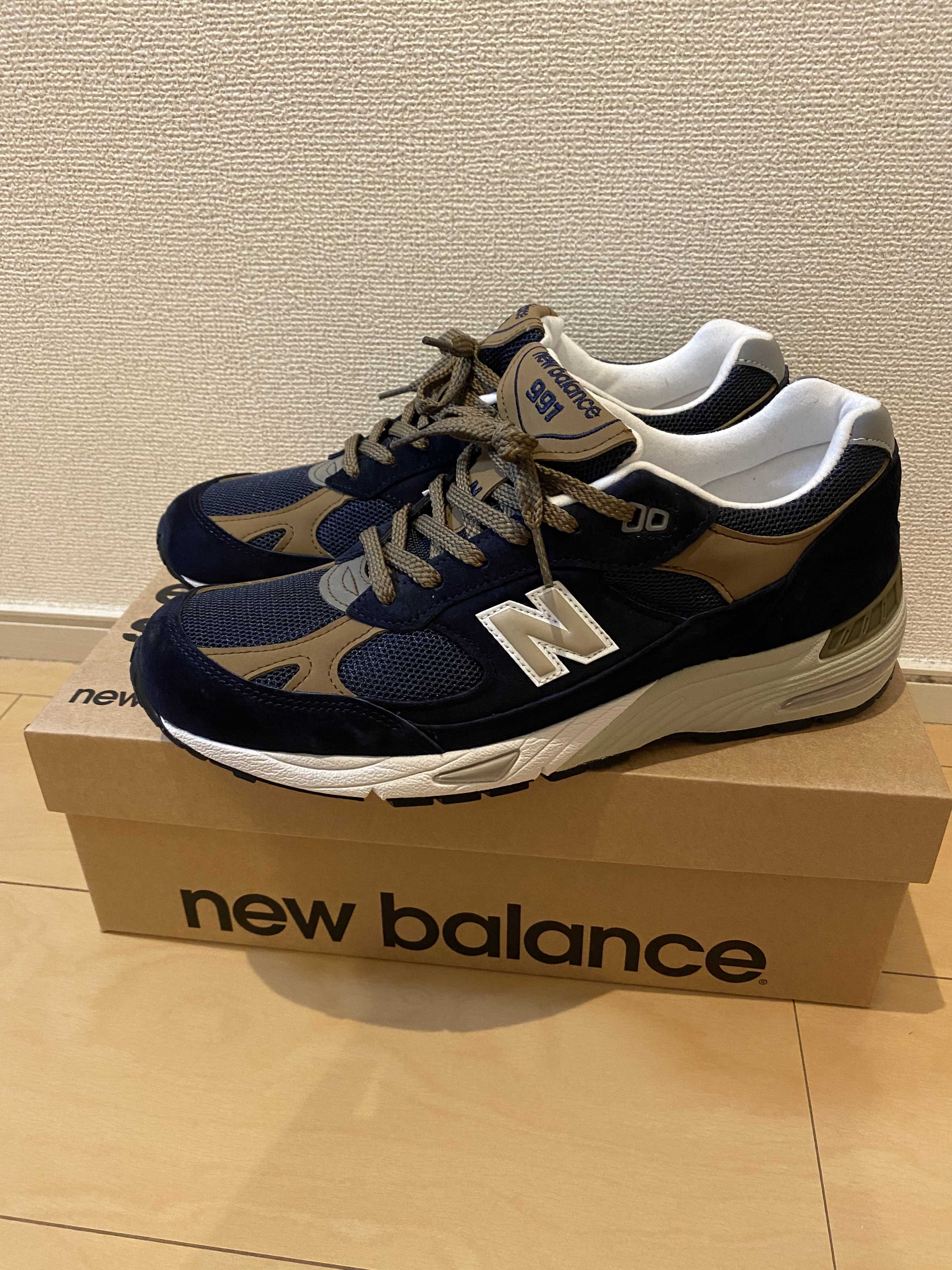 New Balance 991 "Navy/Beige"