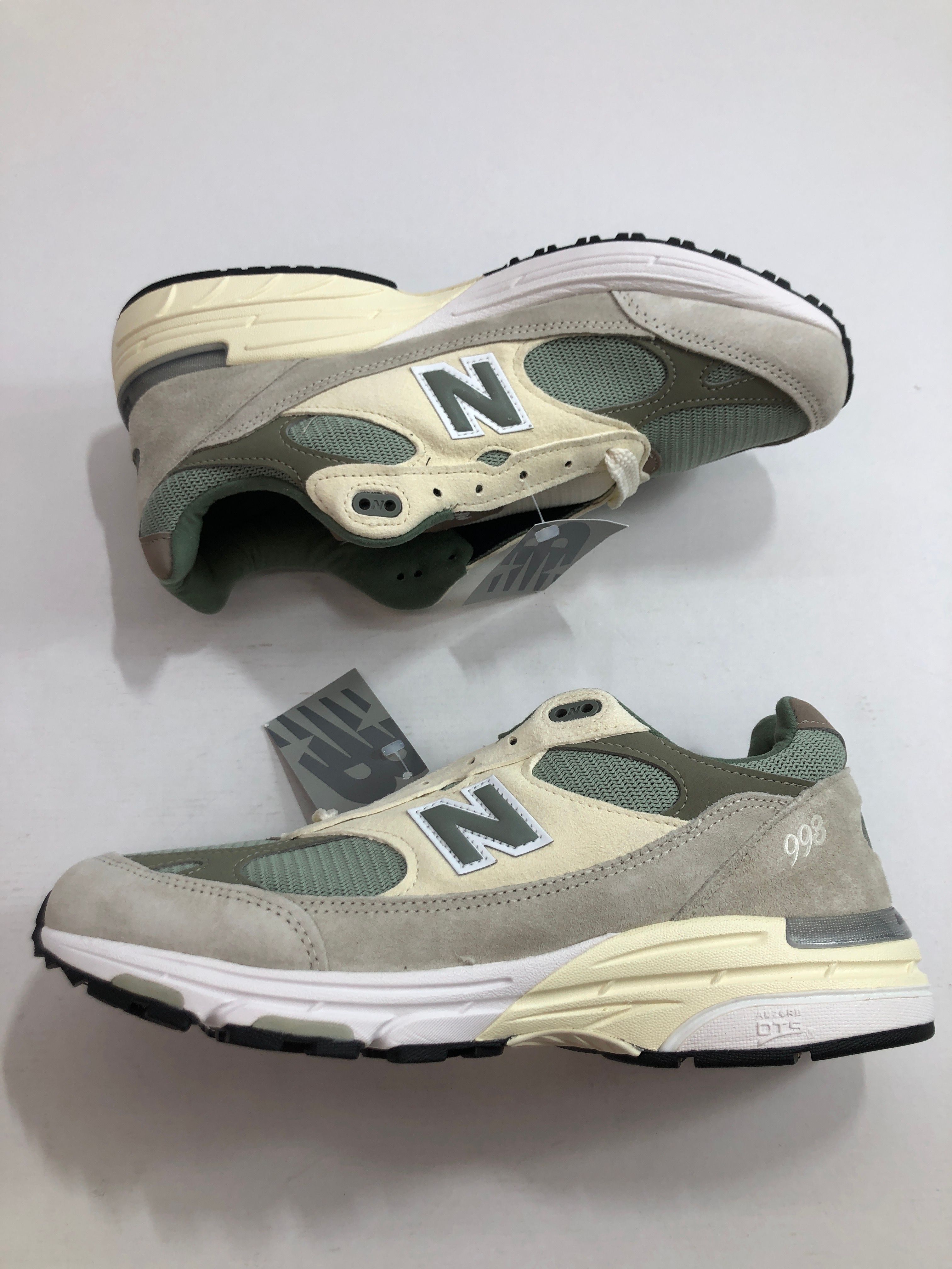 KITH × New Balance 993 "Spring 101"