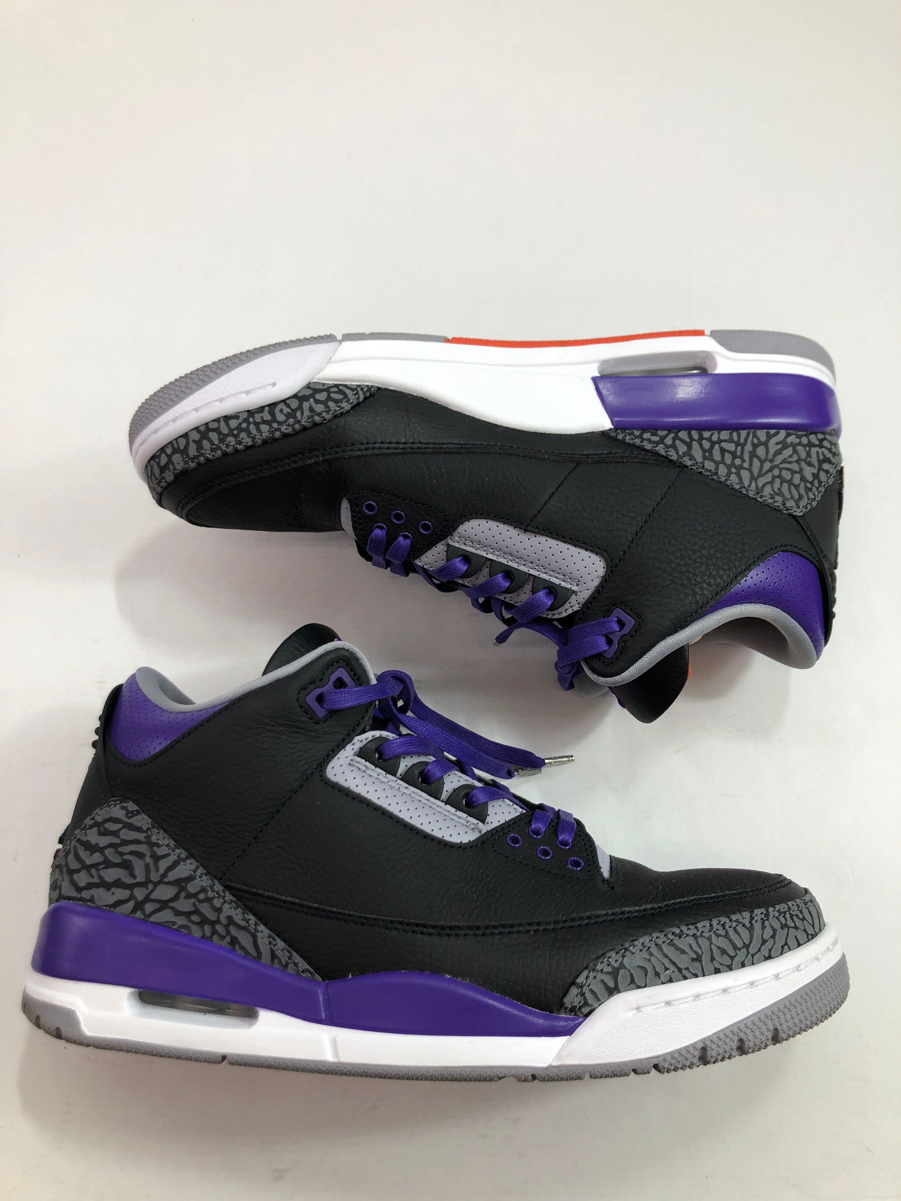 Nike Air Jordan 3 Retro "Black/Court Purple"