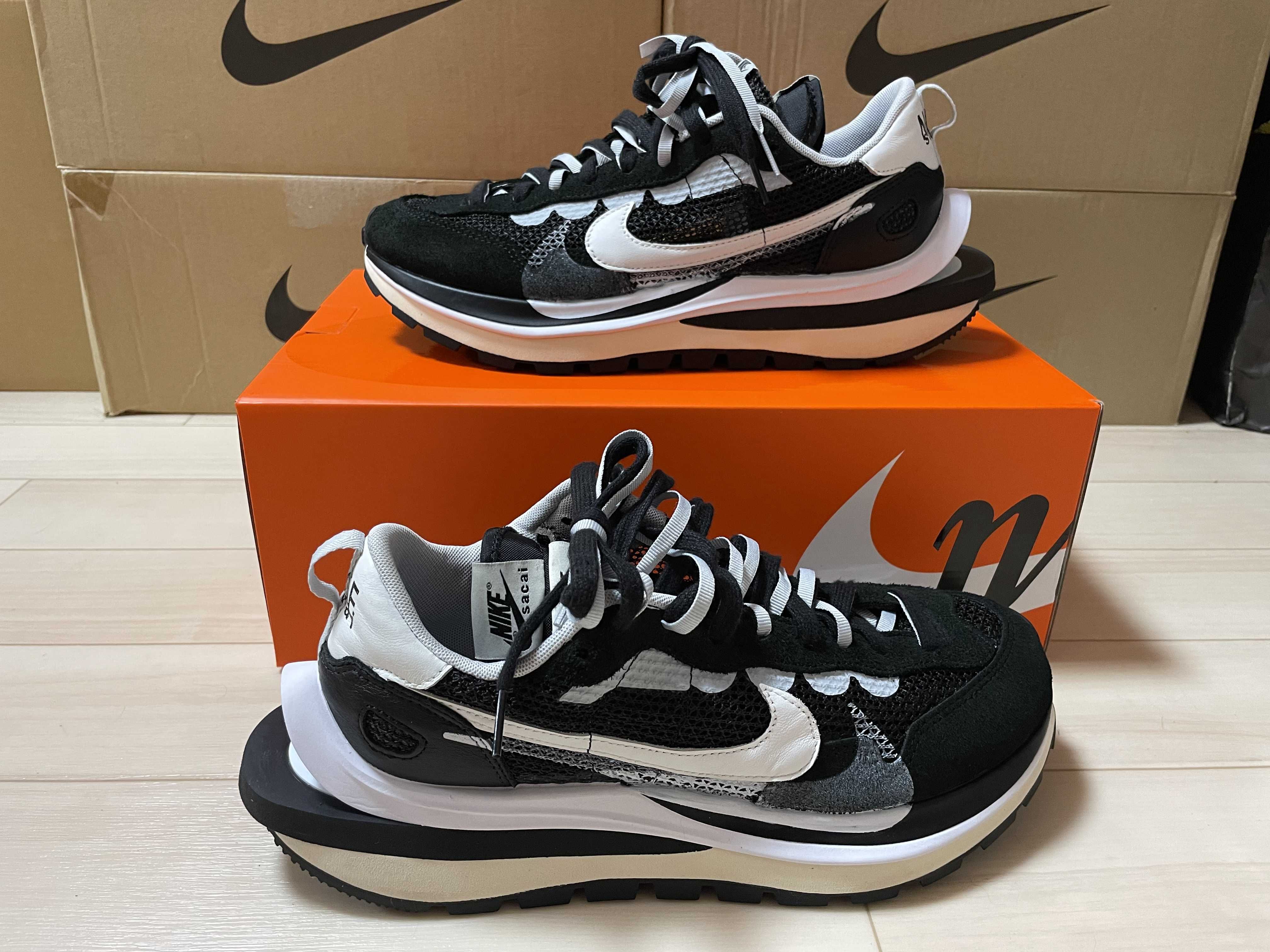 sacai × Nike Vapor Waffle "Black and White"