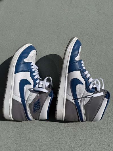 Nike Air Jordan 1 High OG "True Blue"