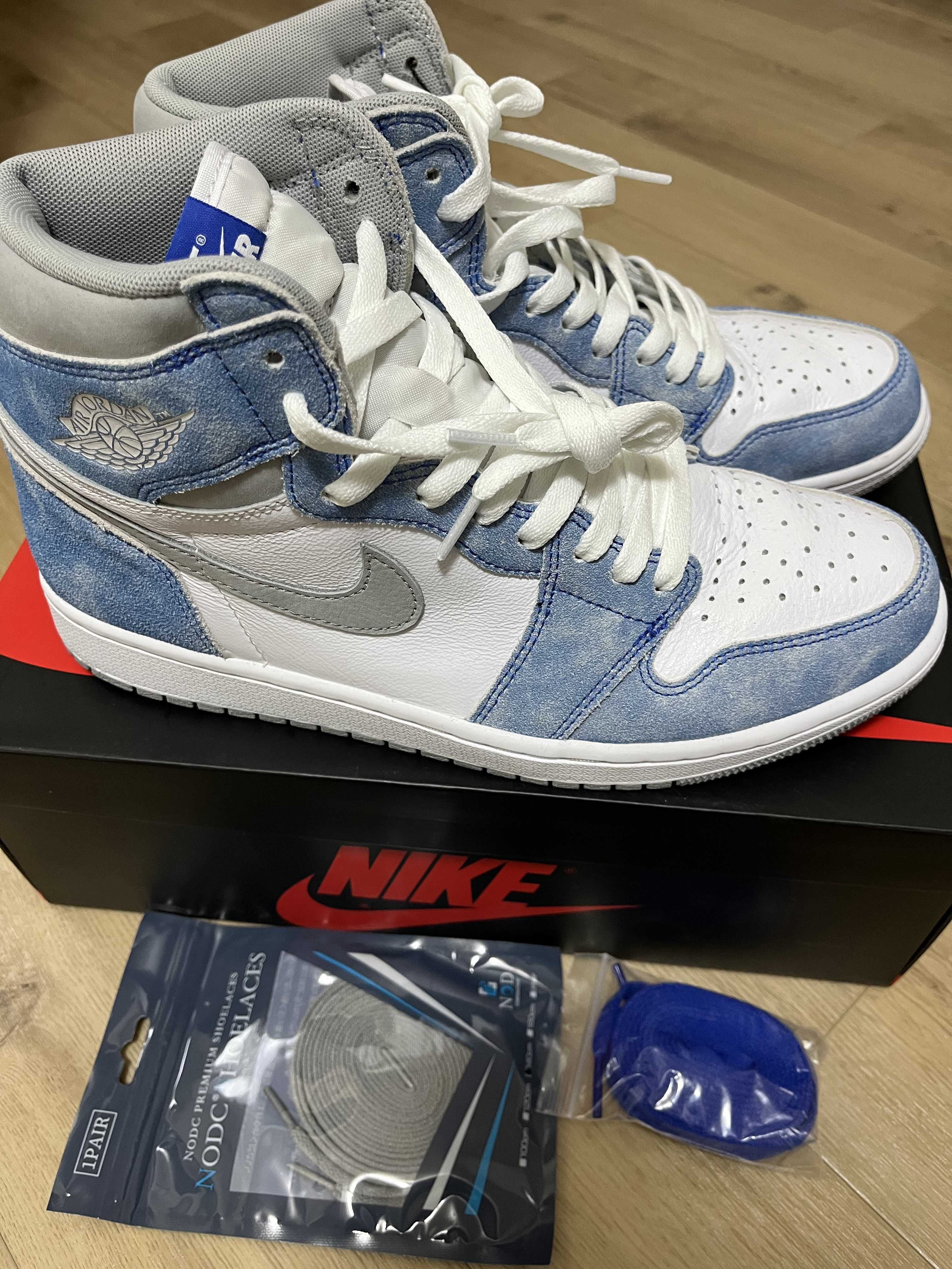Nike Air Jordan 1 High OG "Hyper Royal"