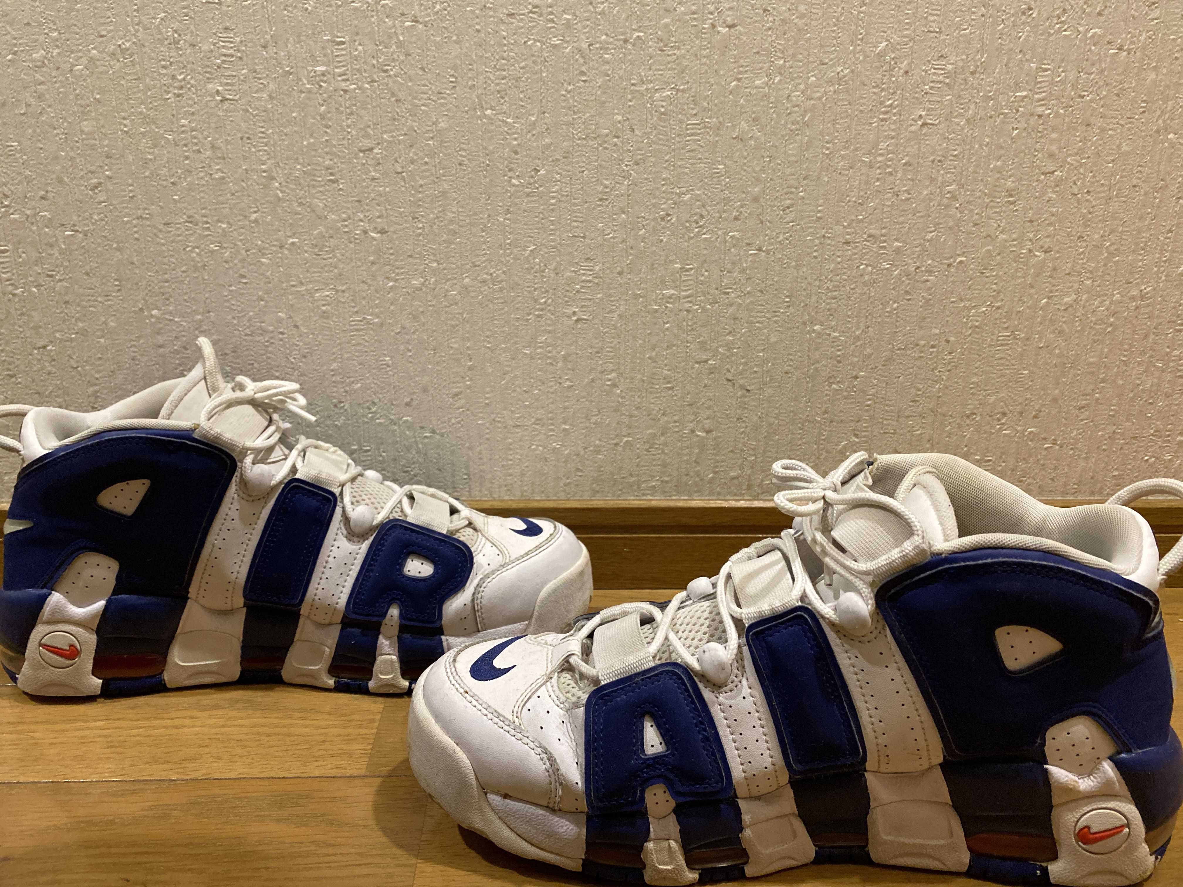 NIKE AIR MORE UPTEMPO 96 "WHITE/DEEP ROYAL BLUE"