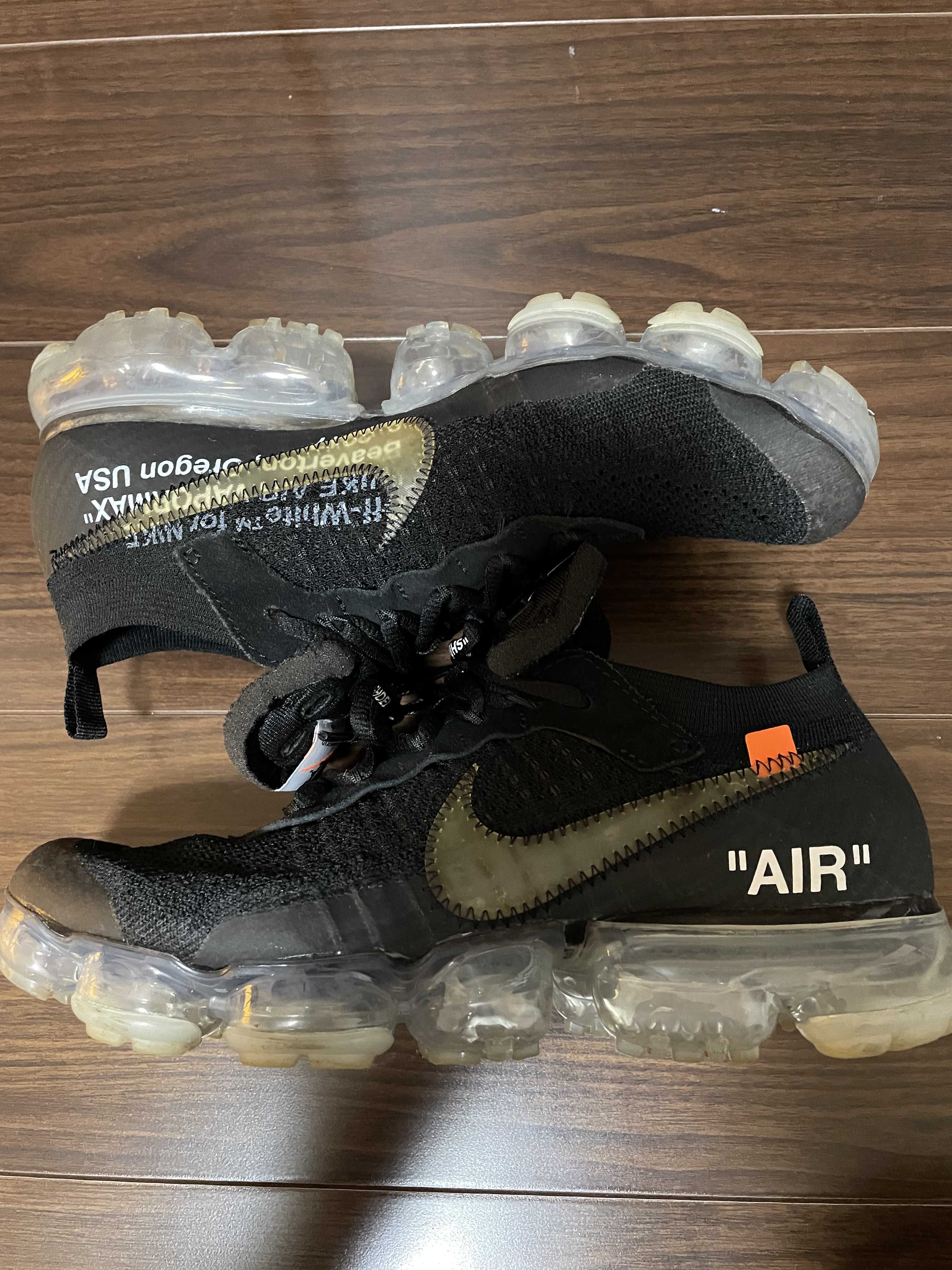 Off-White × Nike Air Vapormax "Black/Total Orange/Clear"