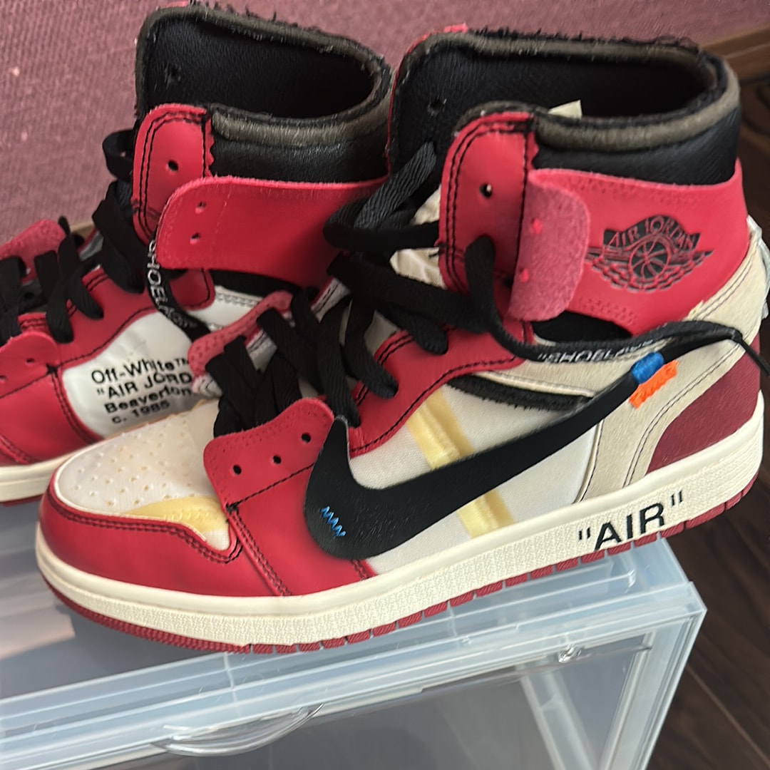 Off-White × Nike Air Jordan 1 Retro High The Ten "Chicago"