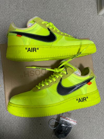 Off-White × Nike Air Force 1 Low "Volt"