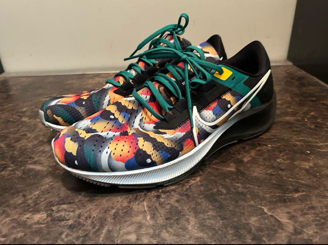 エアズーム(Air Zoom)/Nike 人気の新作/中古通販【スニーカー