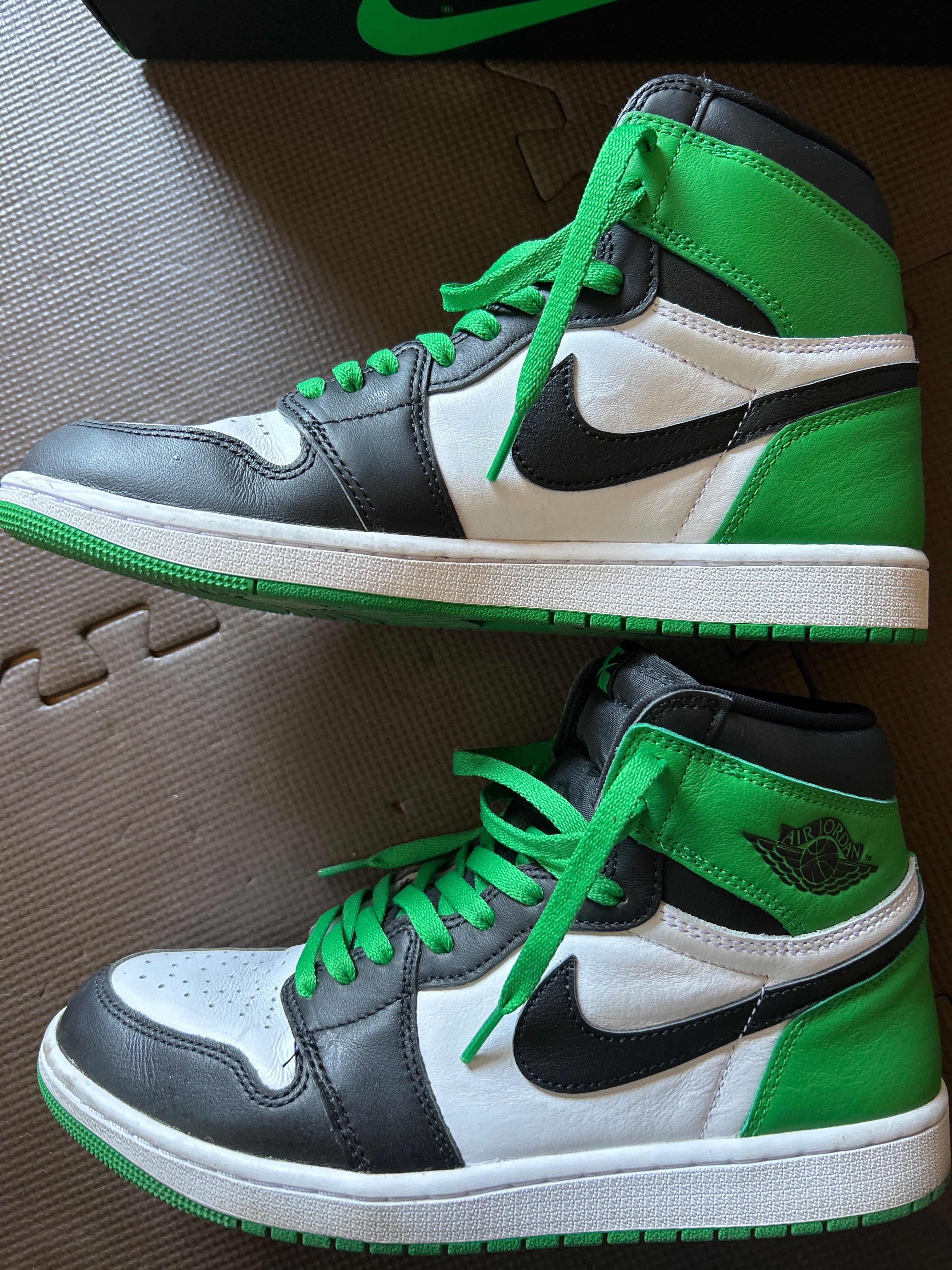 Nike Air Jordan 1 Retro High OG "Celtics/Black and Lucky Green" (2023)