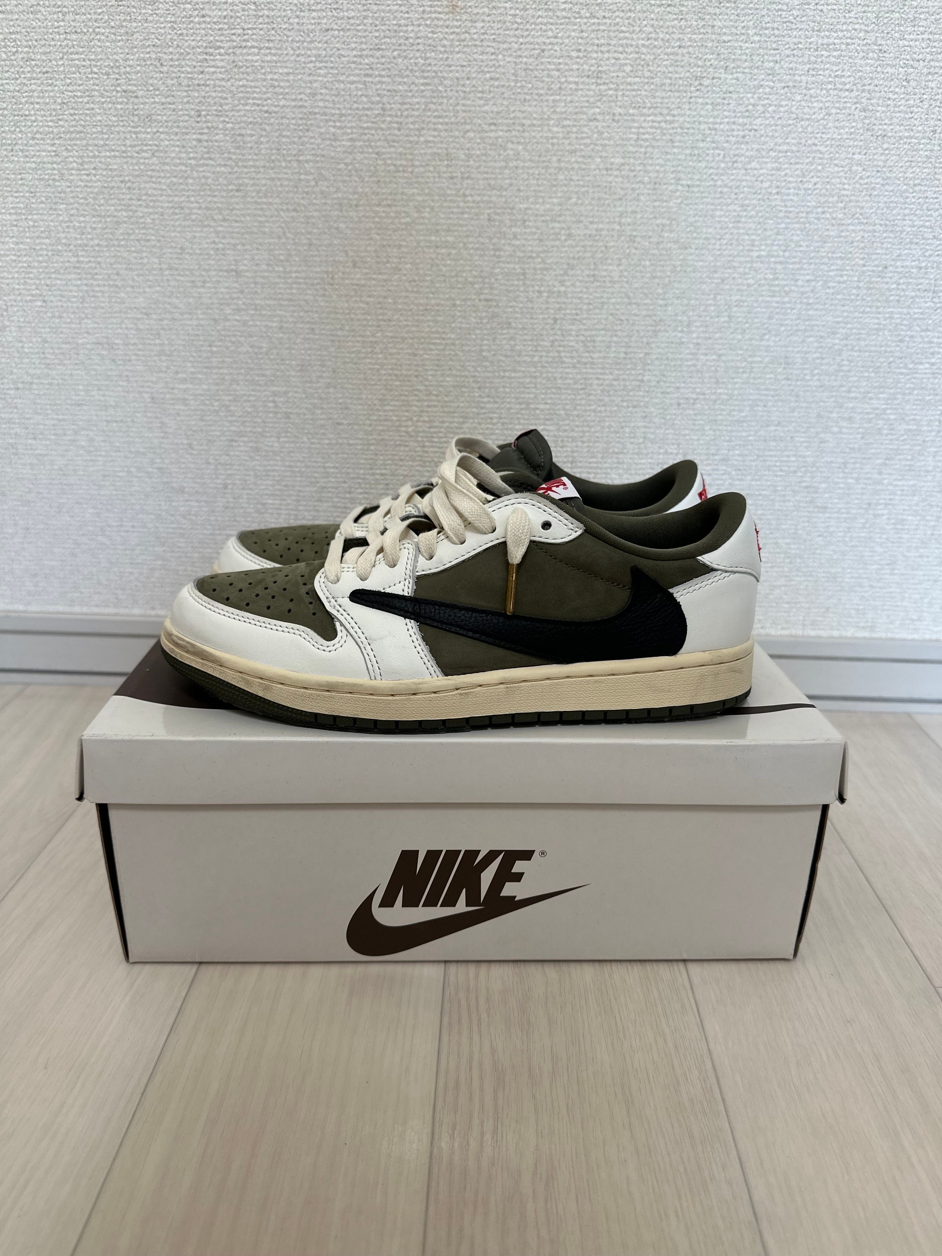 Travis Scott × Nike Air Jordan 1 Low OG SP "Reverse Olive"
