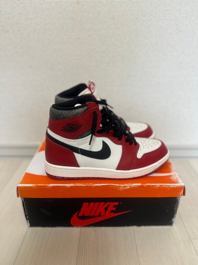 Nike Air Jordan 1 High OG "Lost & Found/Chicago"