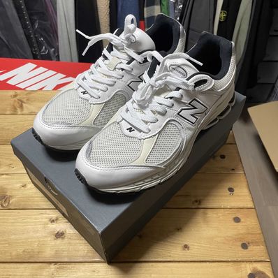 New Balance 2002R "White"