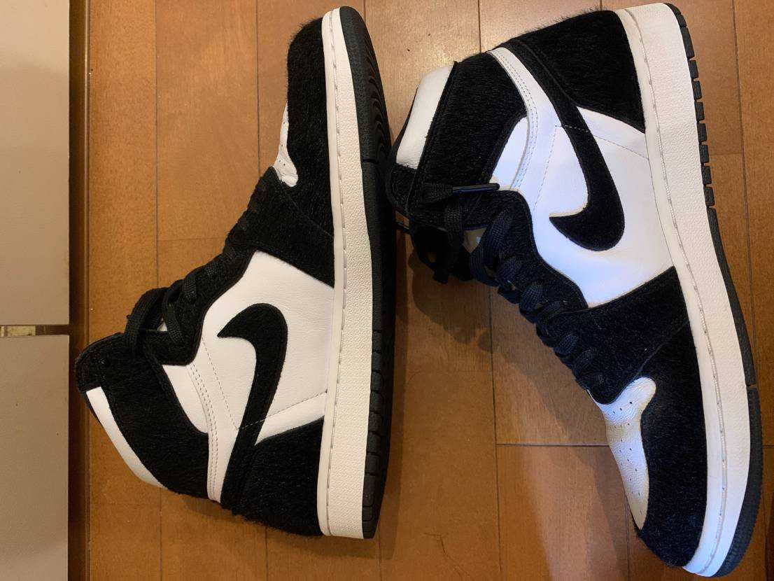 Nike Women's Air Jordan 1 Retro High OG "Black/White"