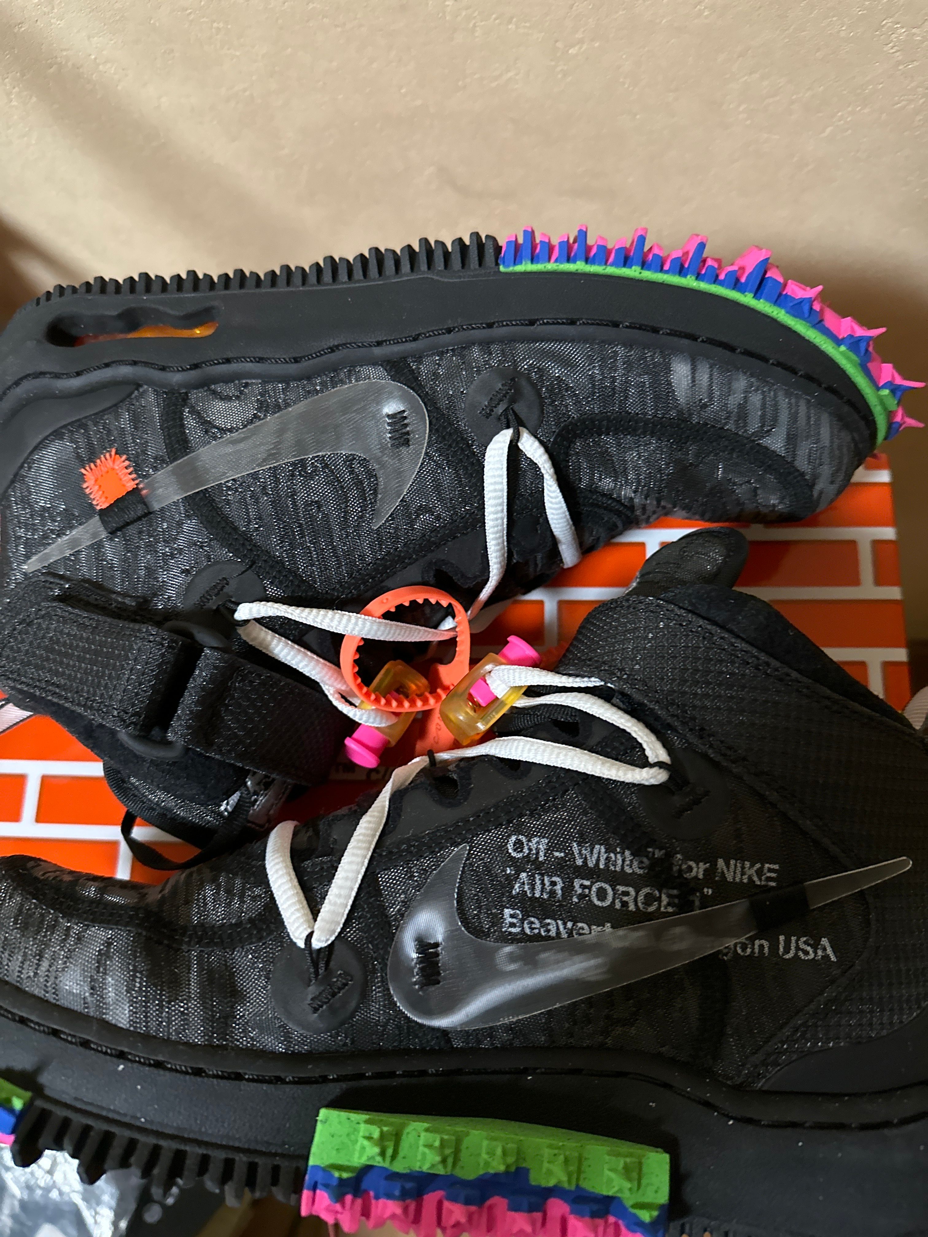 Off-White × Nike Air Force 1 Mid "Black"