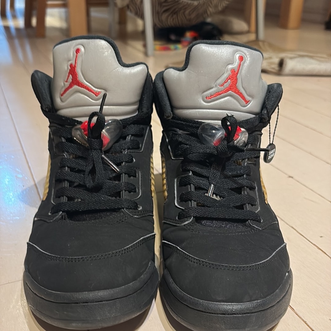 Nike Air Jordan 5 Retro OG "Black/Fire Red/Metallic Silver/White" (2016)