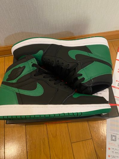 Nike Air Jordan 1 Retro High OG "Black/Pine Green" (2020)