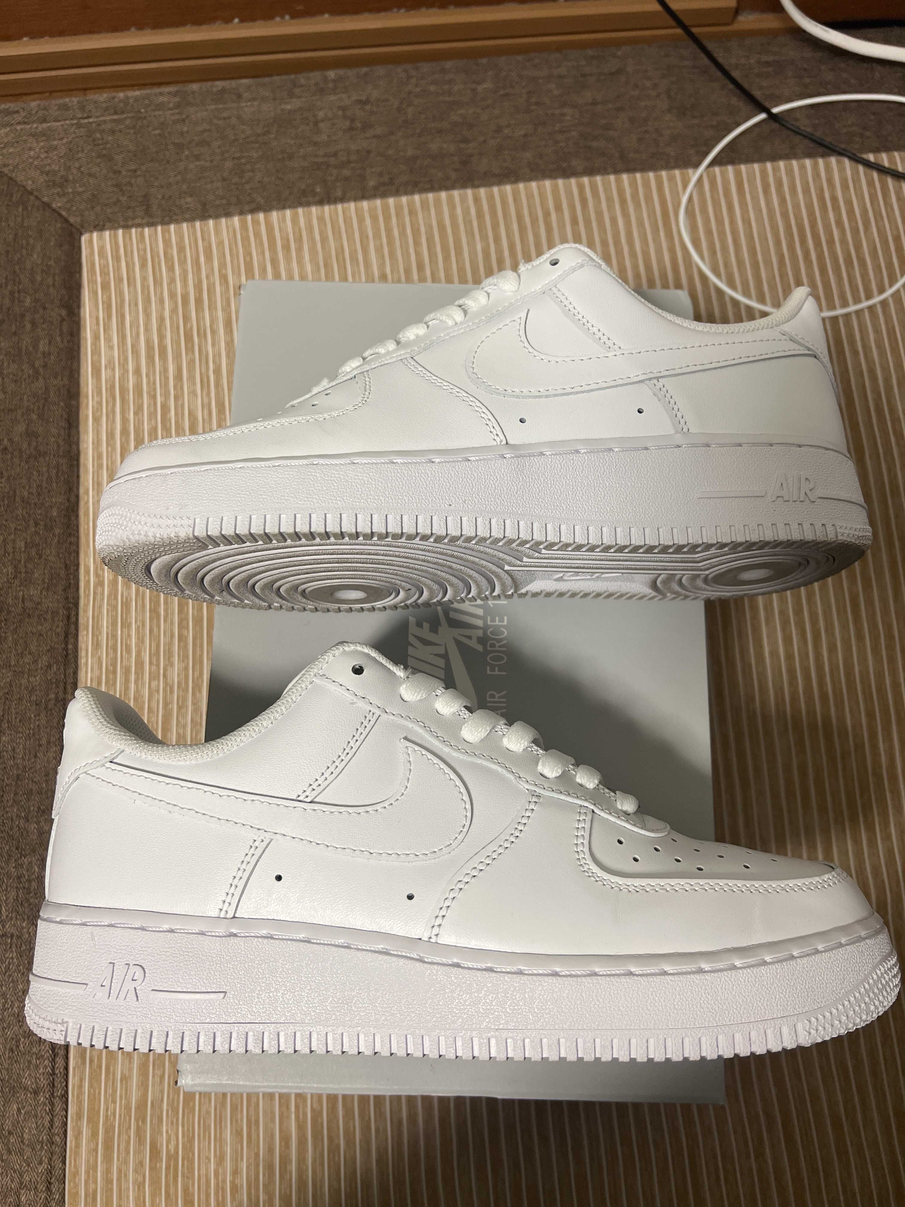 Nike Air Force 1 Low '07 "White/White"