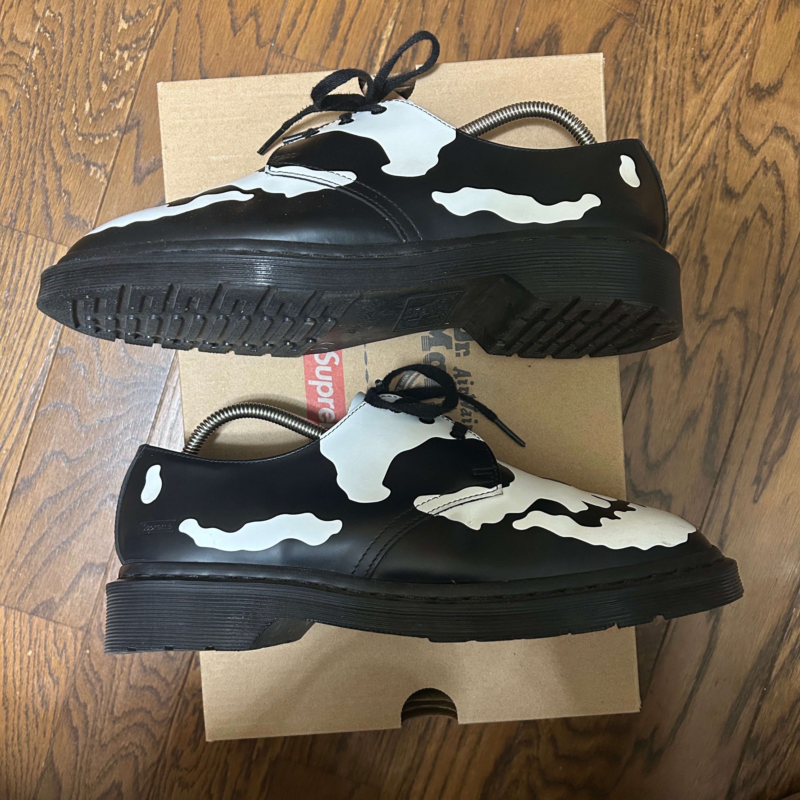 Supreme × Dr.Martens 1461 Skull 3 Eye Shoe "Black/White" (25FW Week 14)