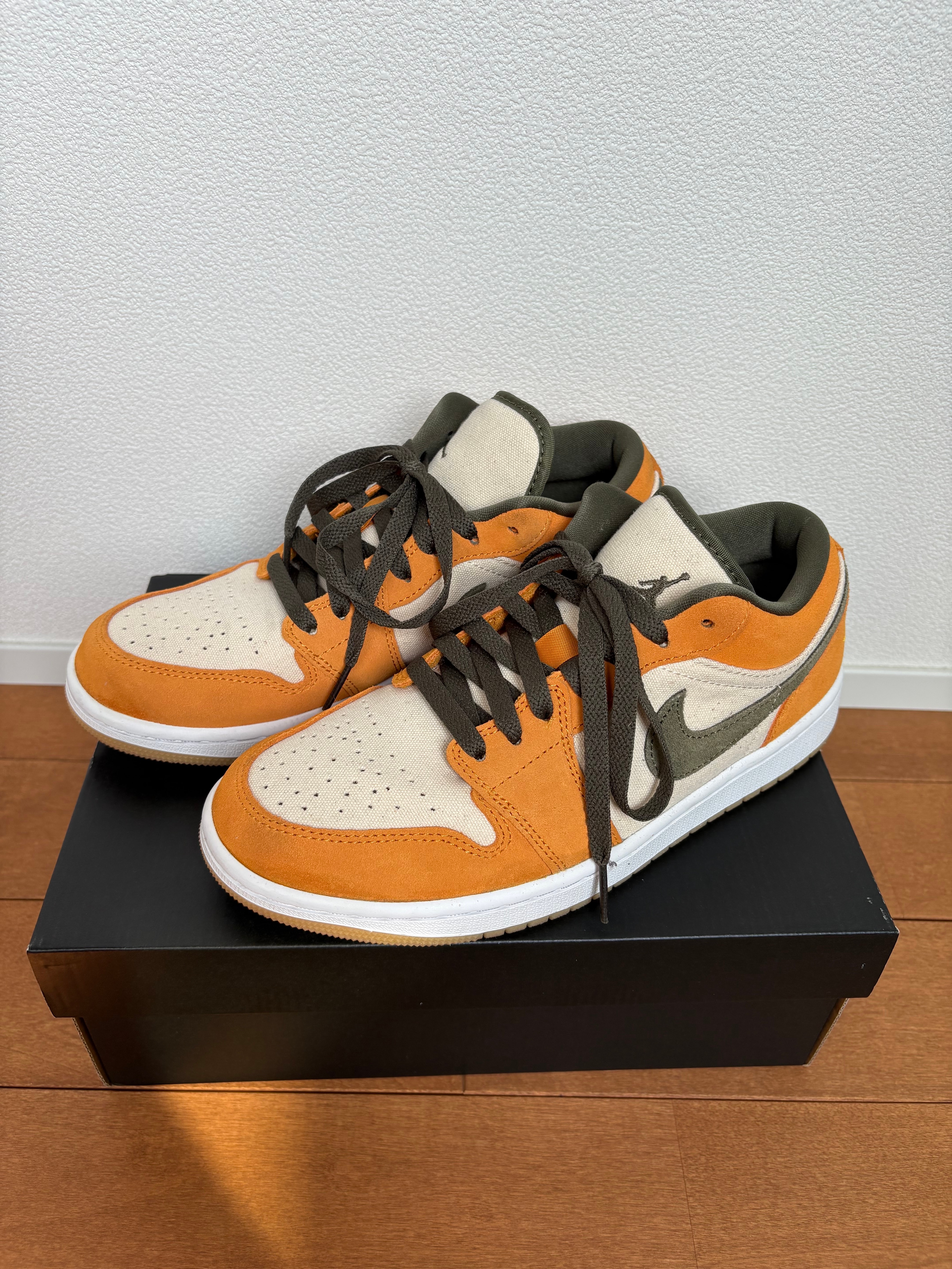 Nike Air Jordan 1 Low "Light Curry/Medium Olive"