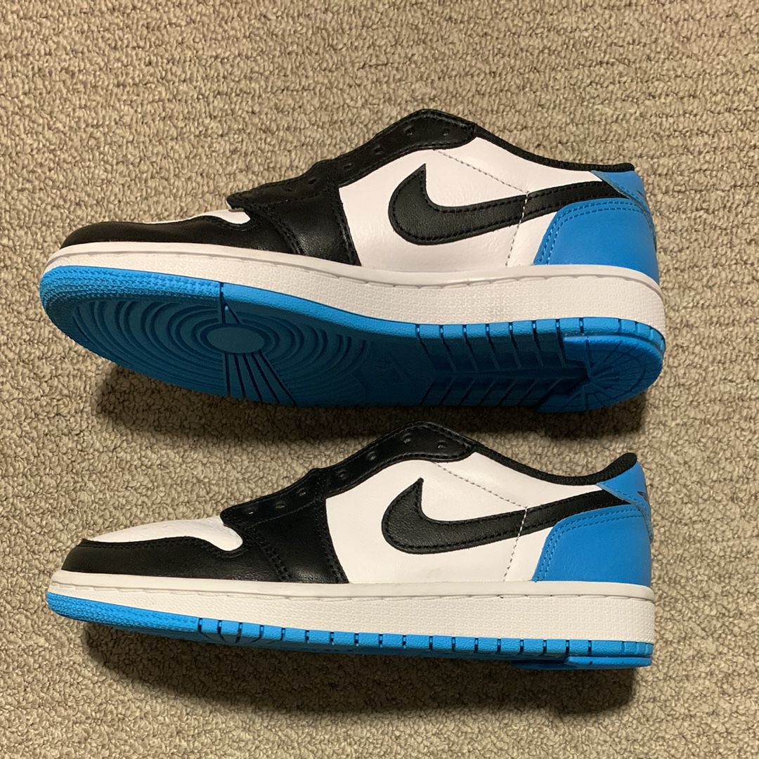 Nike Women's Air Jordan 1 Low OG "Black and Dark Powder Blue/UNC"