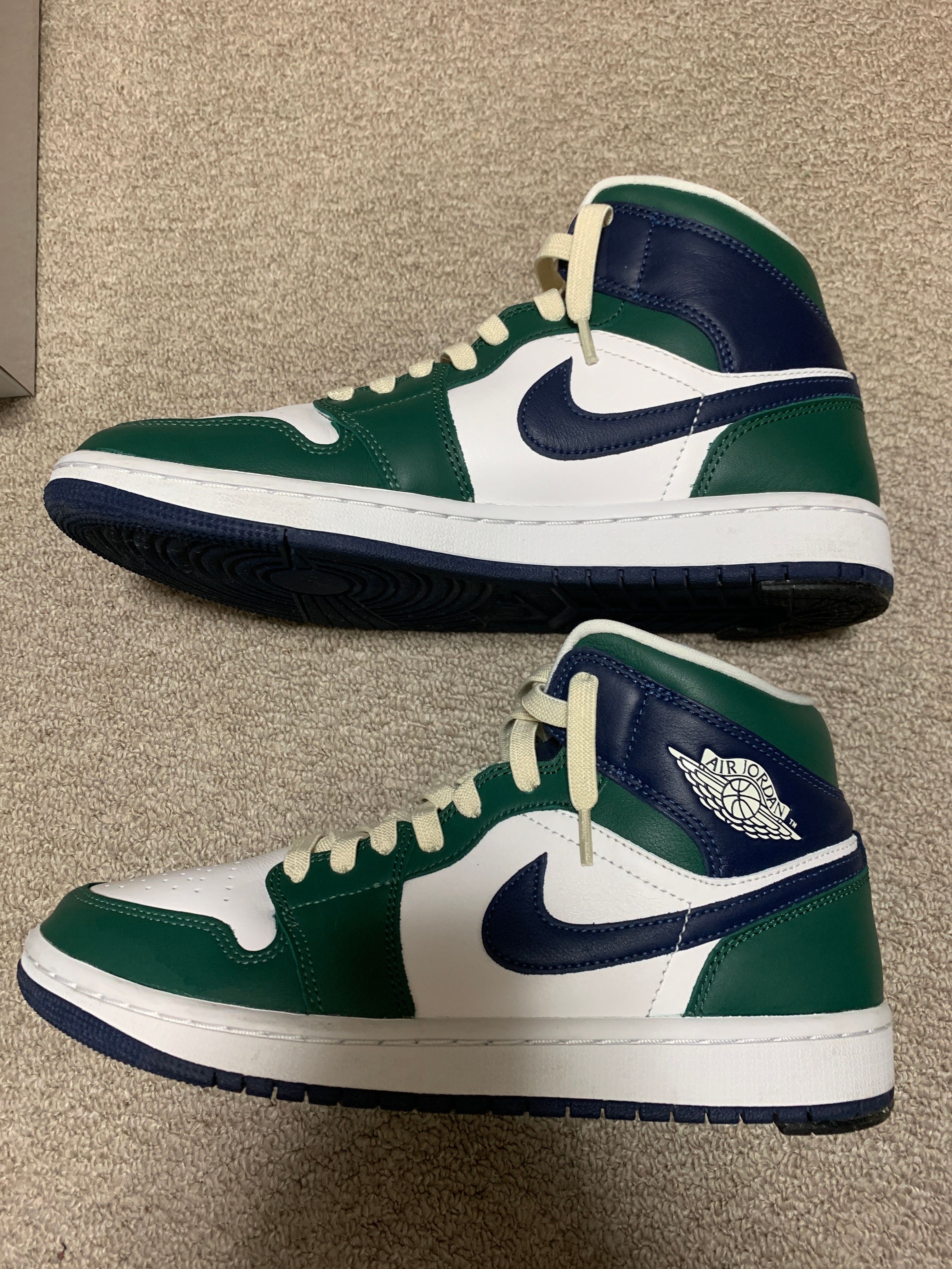Nike Women's Air Jordan 1 Mid "Navy/Green"
