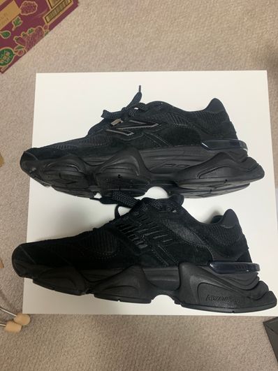 New Balance 9060 "Triple Black"