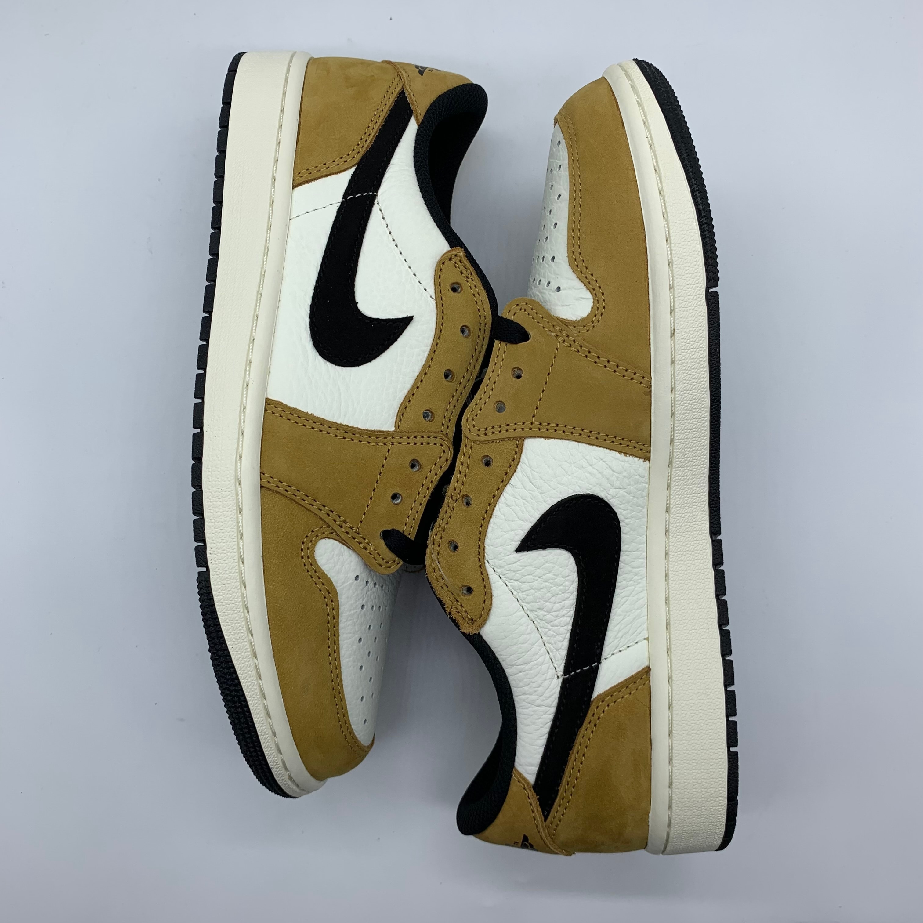 Nike Air Jordan 1 Low OG "Rookie of the Year/Sail and Golden Harvest"