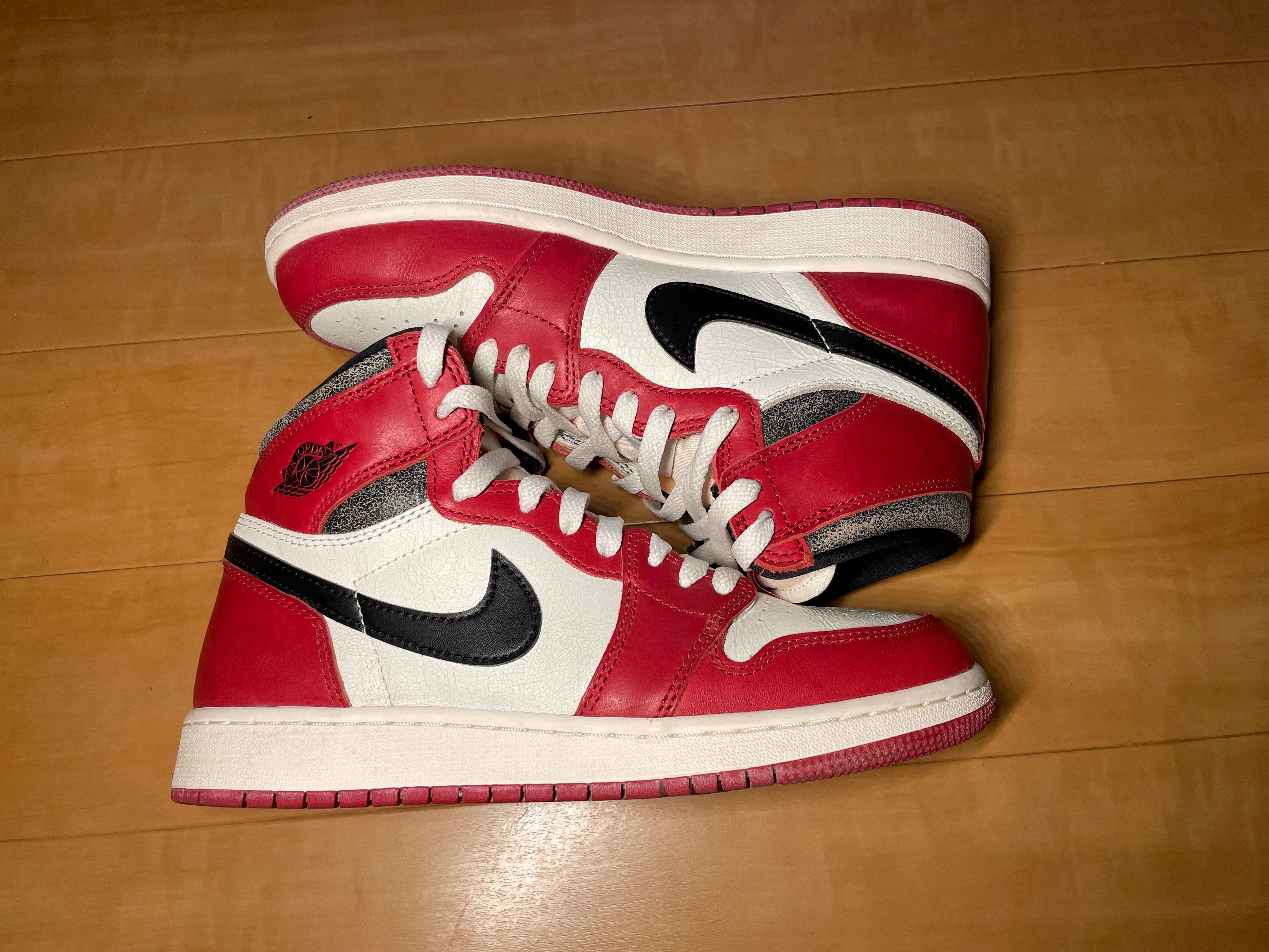 Nike GS Air Jordan 1 High OG "Lost & Found/Chicago"