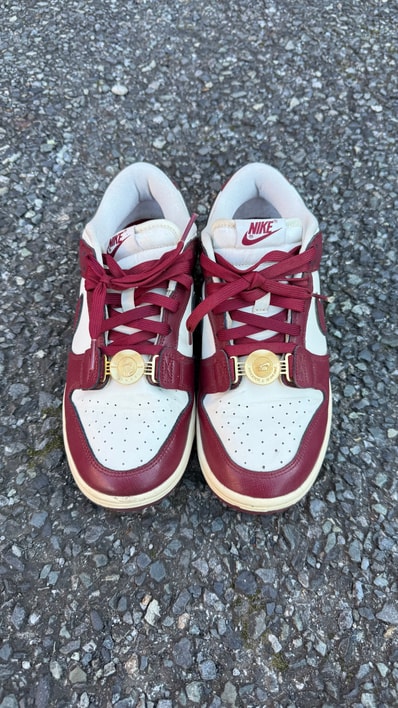 Nike Women's Dunk Low SE Just Do It "Team Red"