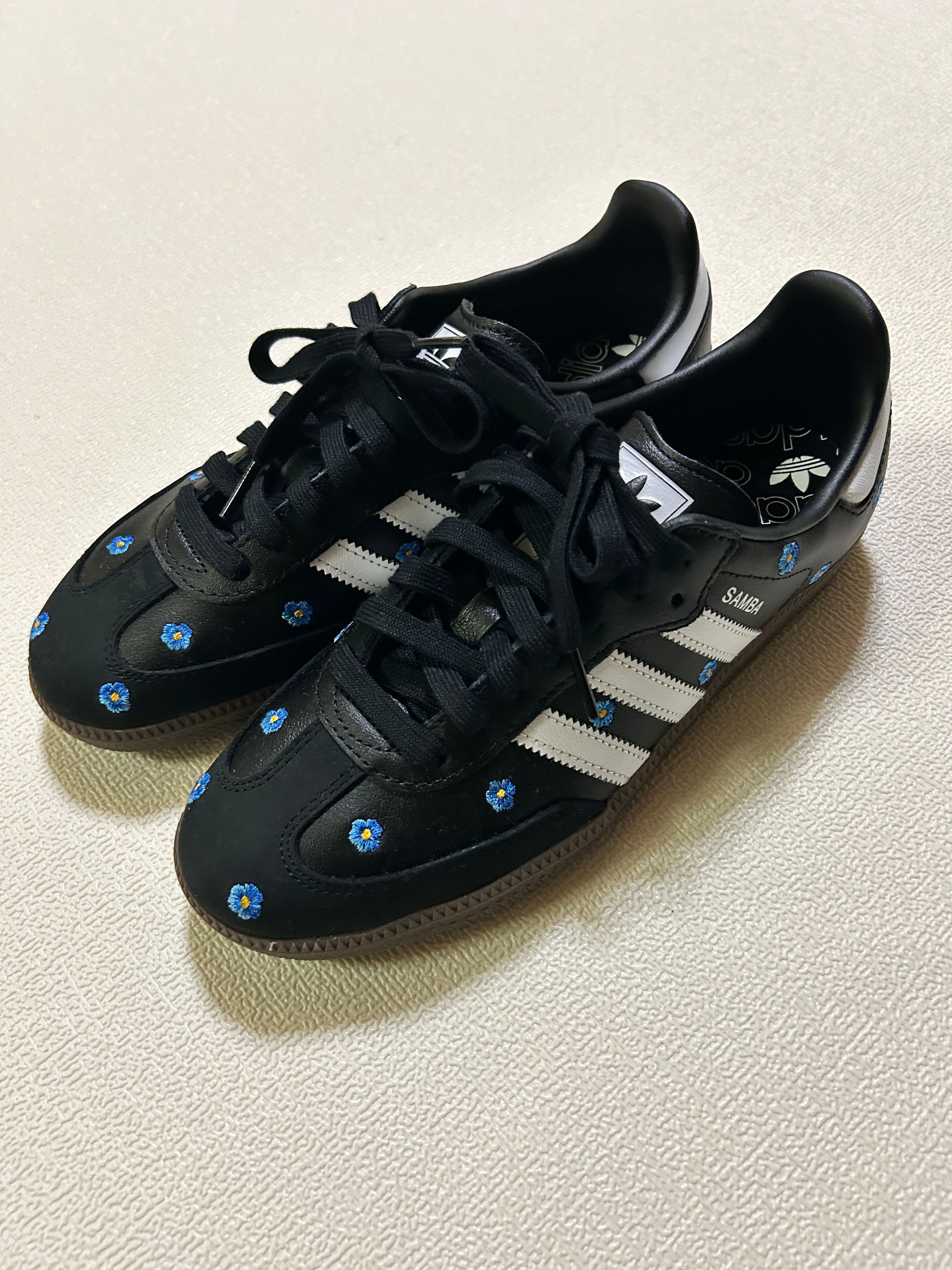 adidas Women's Samba OG "Core Black/Footwear White/Gum"