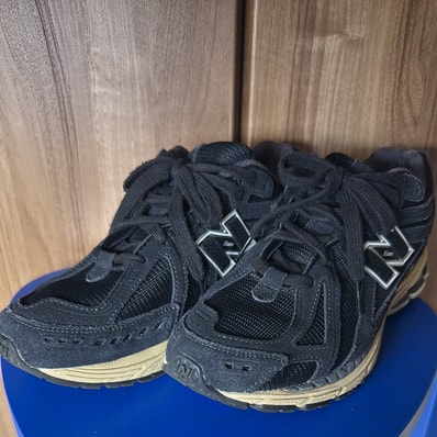 New Balance 1906R "Black"