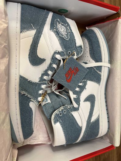 Nike Women's Air Jordan 1 High OG "Denim"