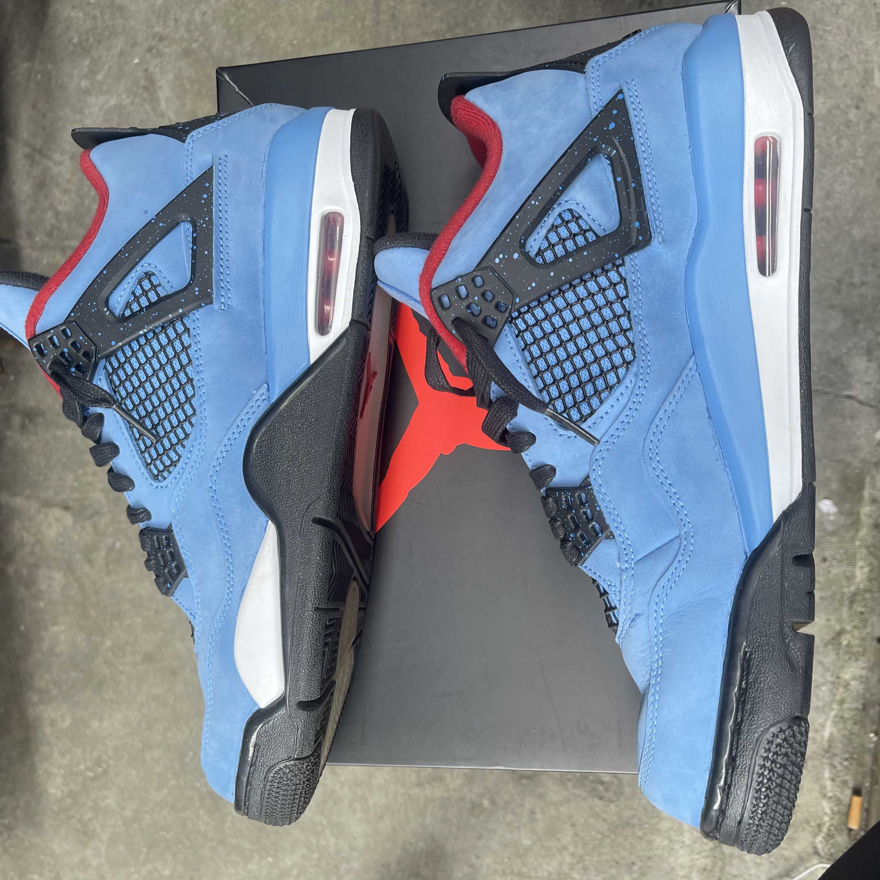 Travis Scott × Nike Air Jordan 4 Retro Cactus Jack "University Blue"