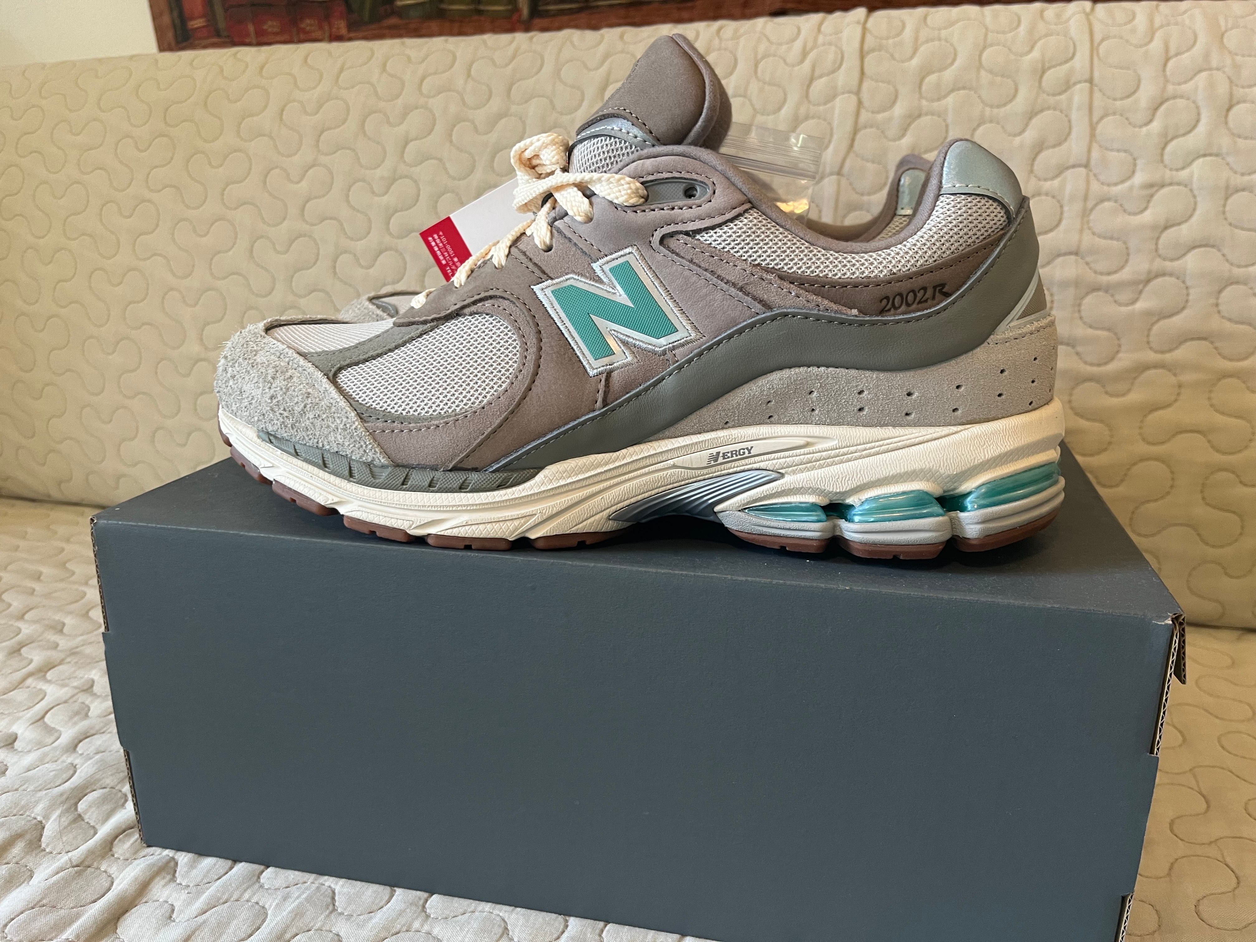 atmos × New Balance 2002R "Oasis"