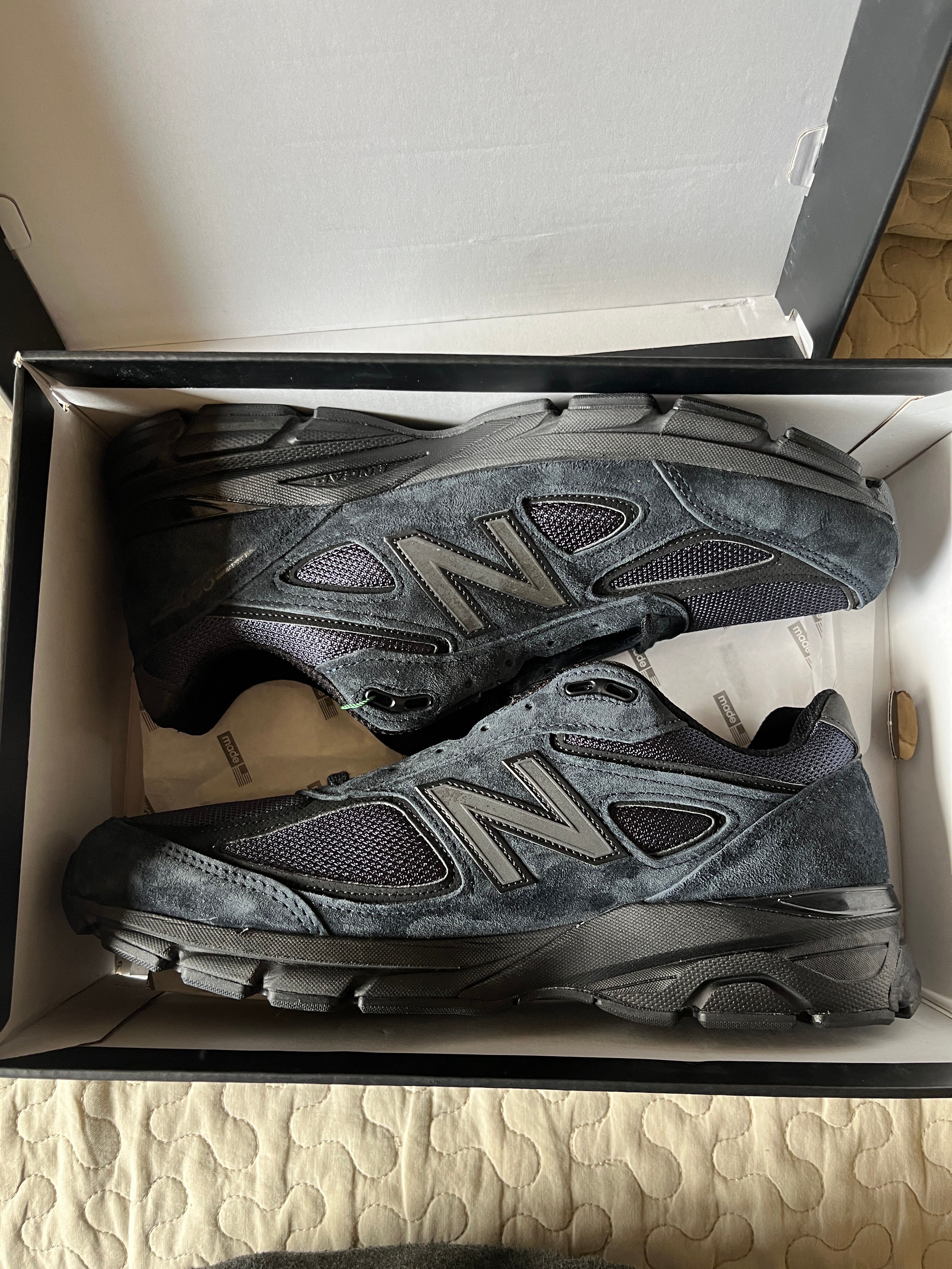 JJJJound × New Balance 990V4 "Navy"