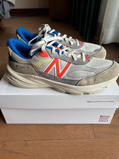 KITH × New Balance 990V6 Madison Square Garden "Sanddrift"