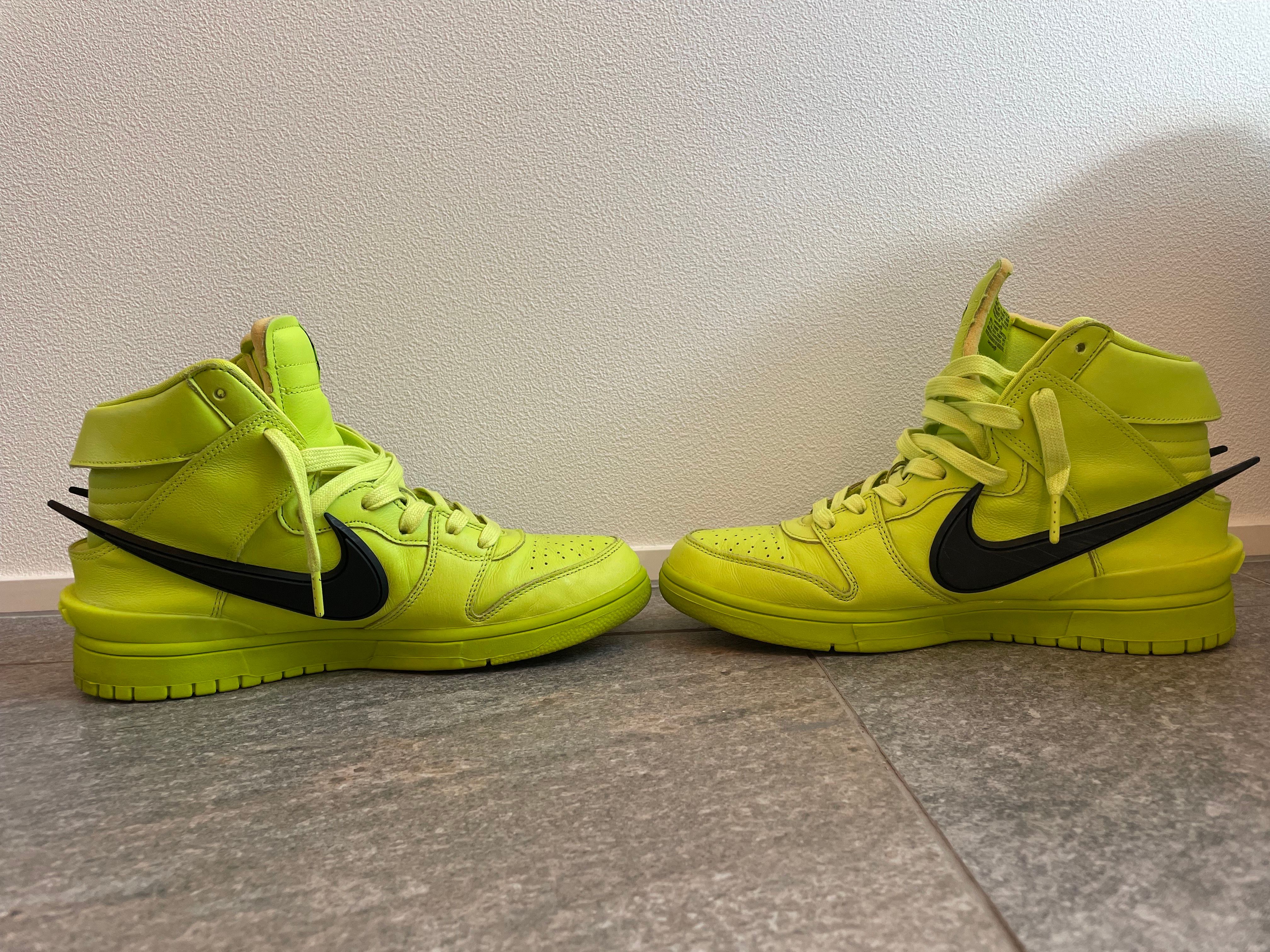 AMBUSH × NIKE DUNK HIGH "FLASH LIME"