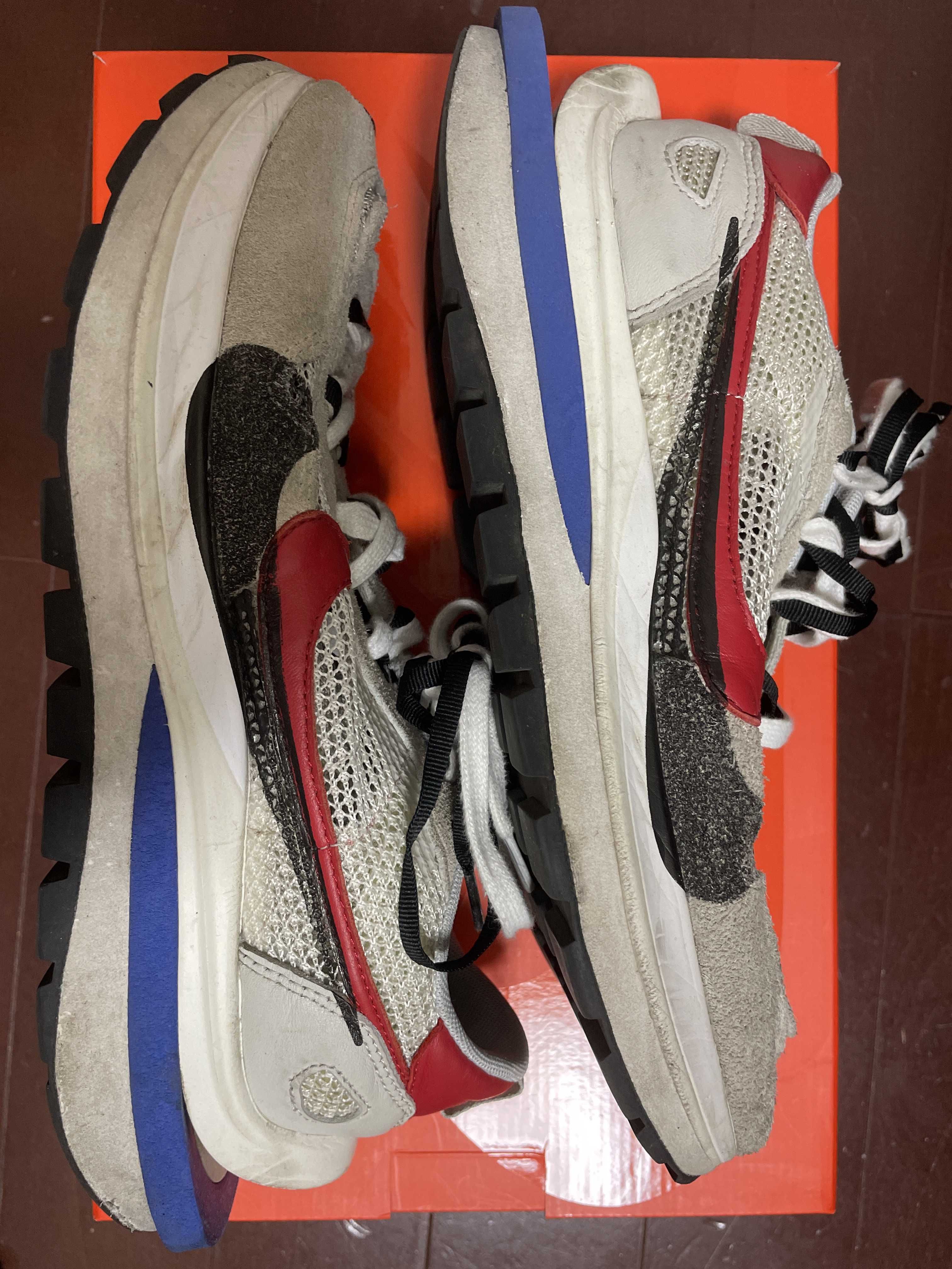 sacai × Nike Vapor Waffle "Royal Fuchsia"