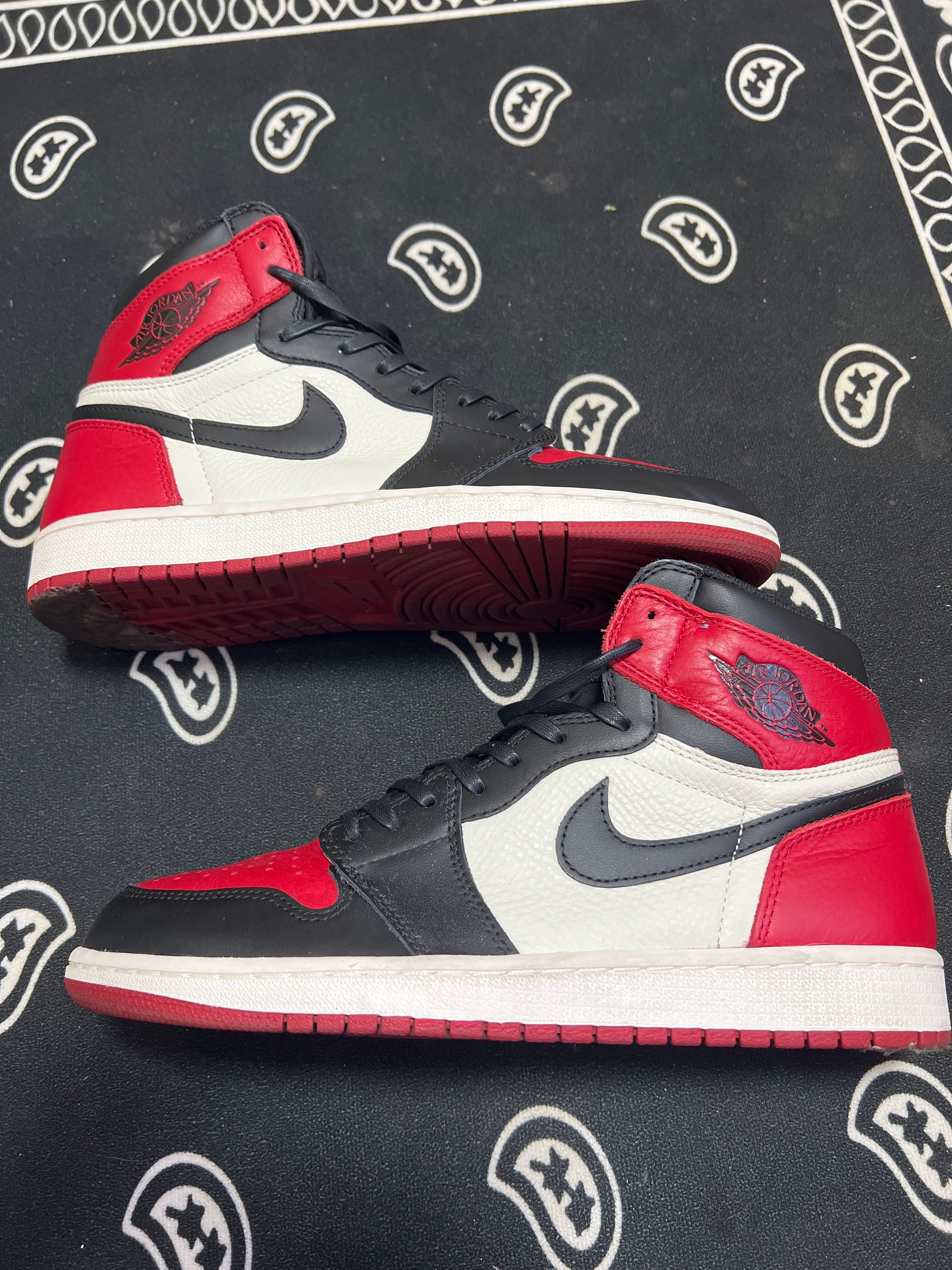 Nike Air Jordan 1 Retro High OG "Bred Toe"