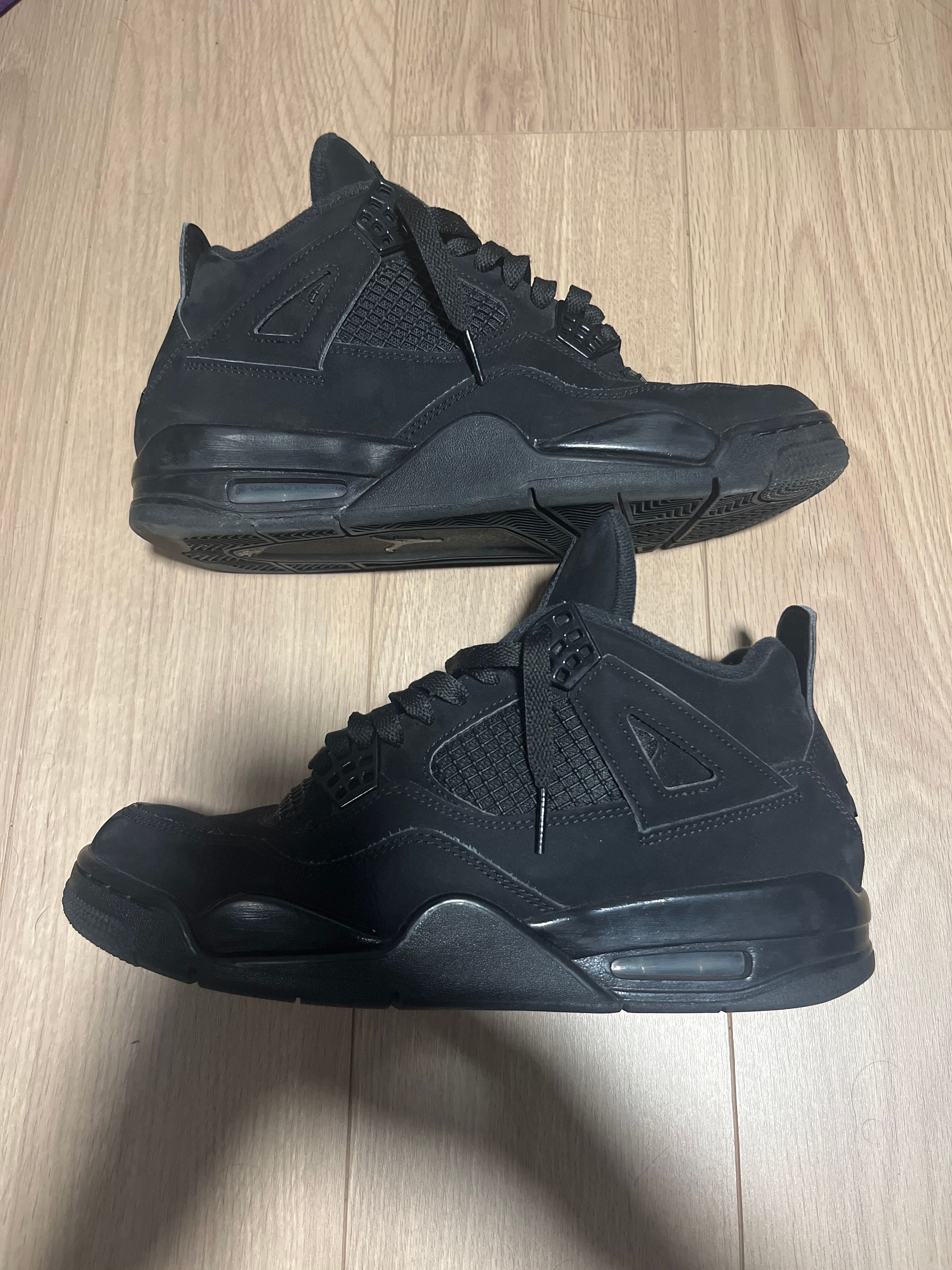 Nike Air Jordan 4 "Black Cat"